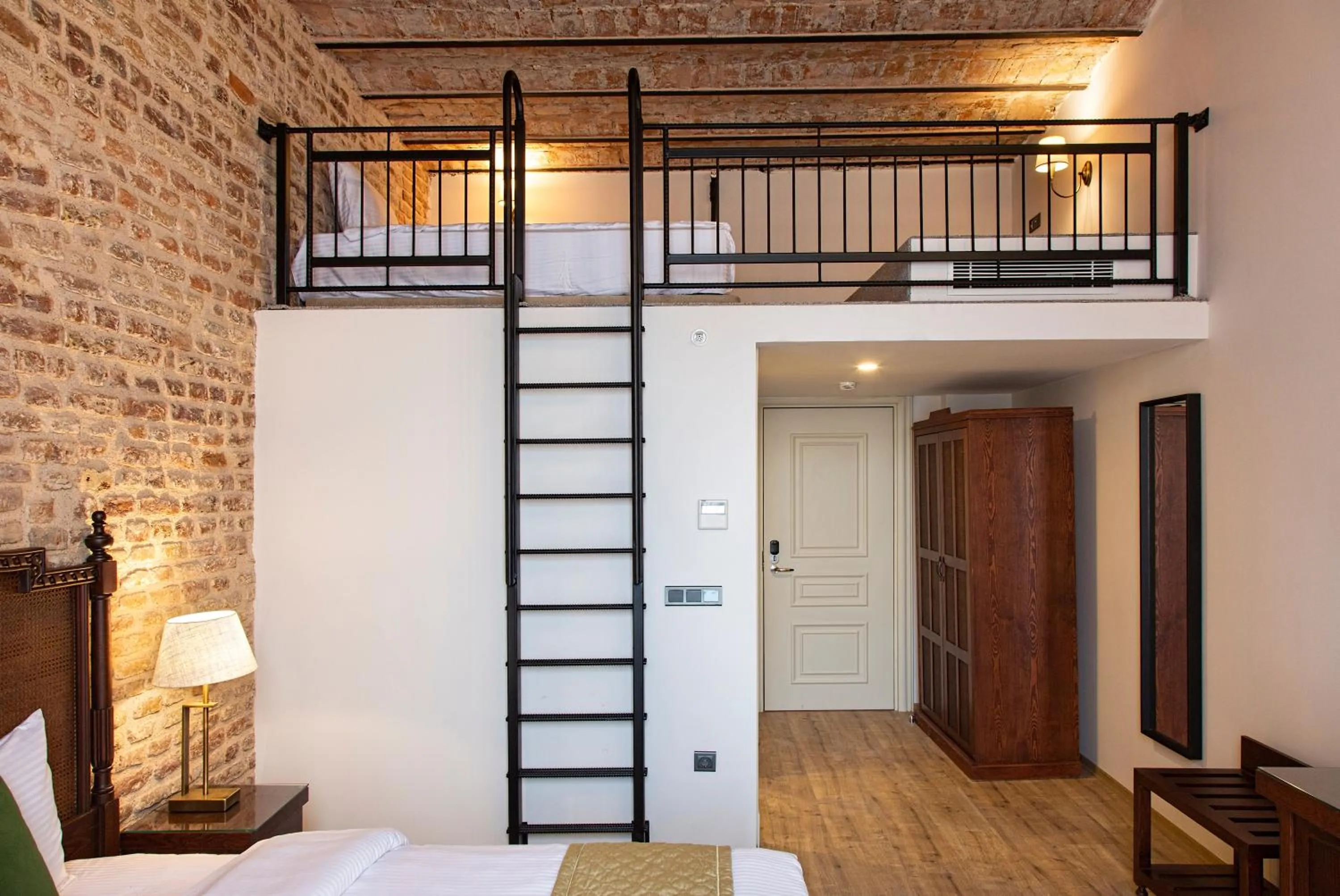 Bed in Mest Hotel Istanbul Sirkeci