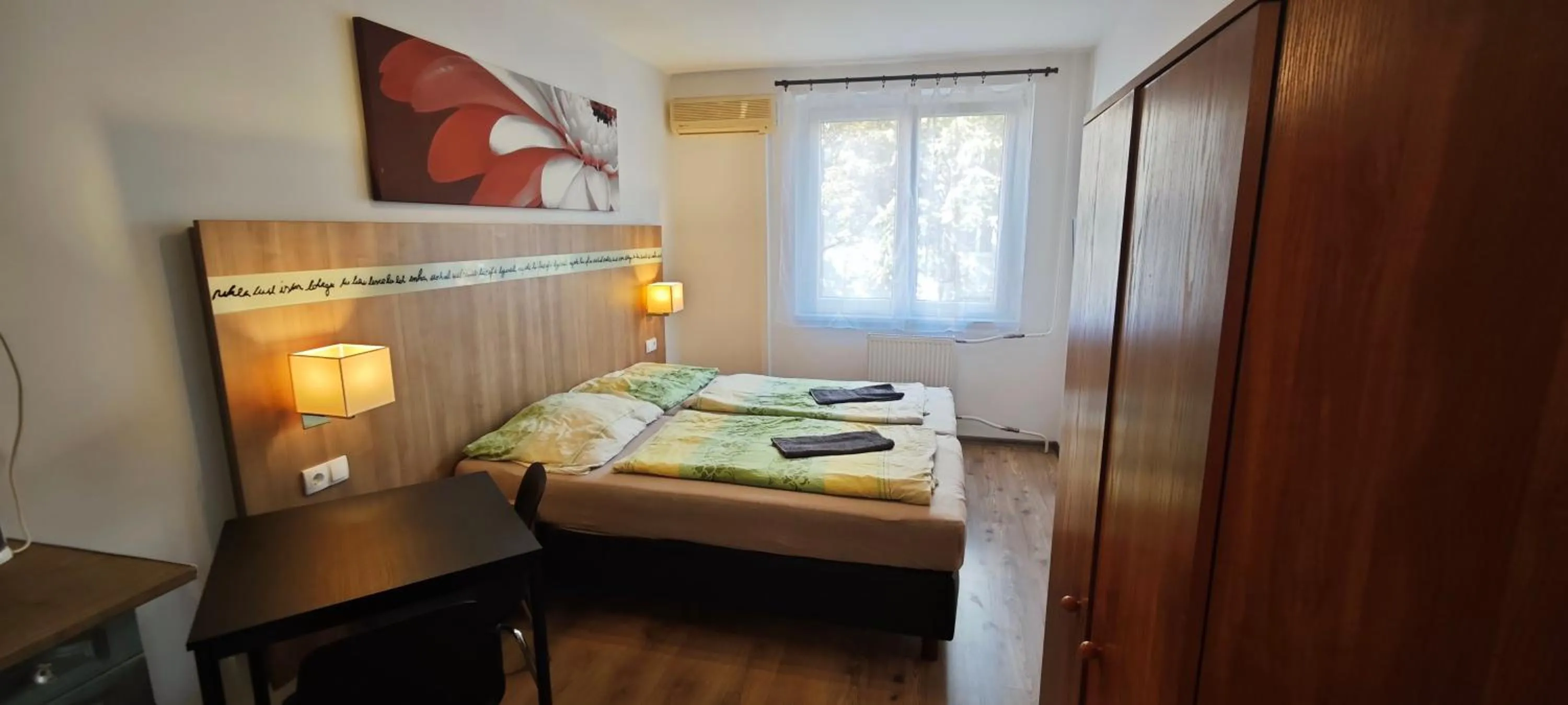 Apartment in Apartments Leslie
