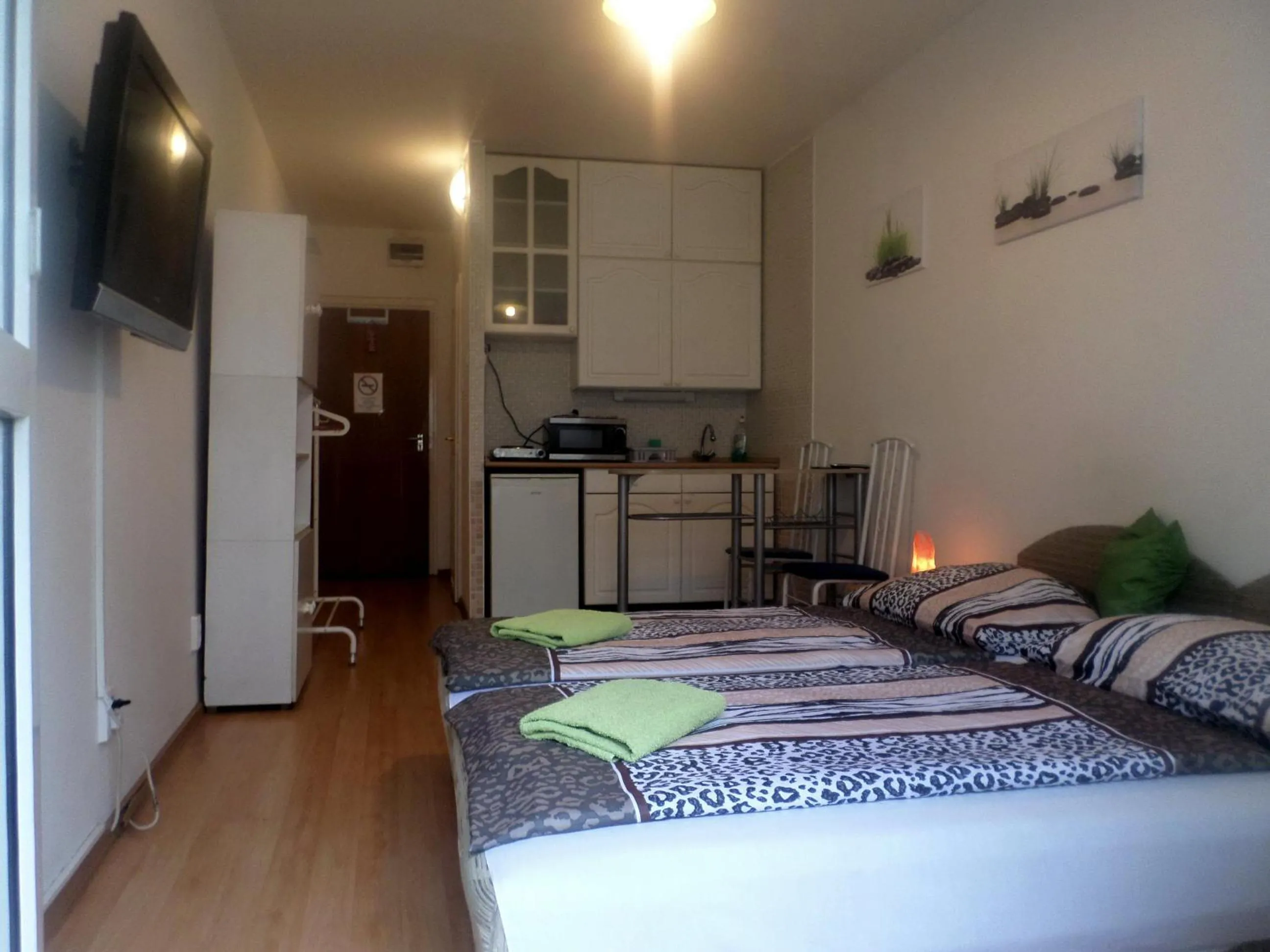 Apartment in Apartments Leslie