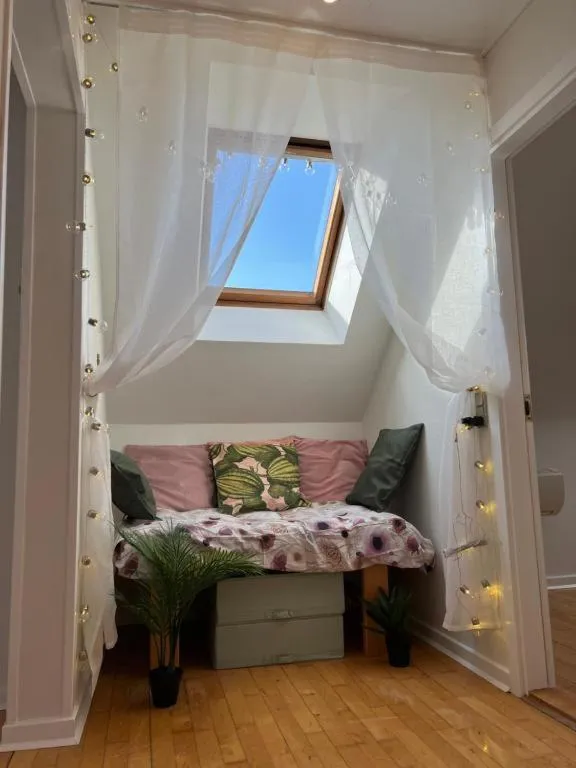 Bed in Byens Bed and Bath