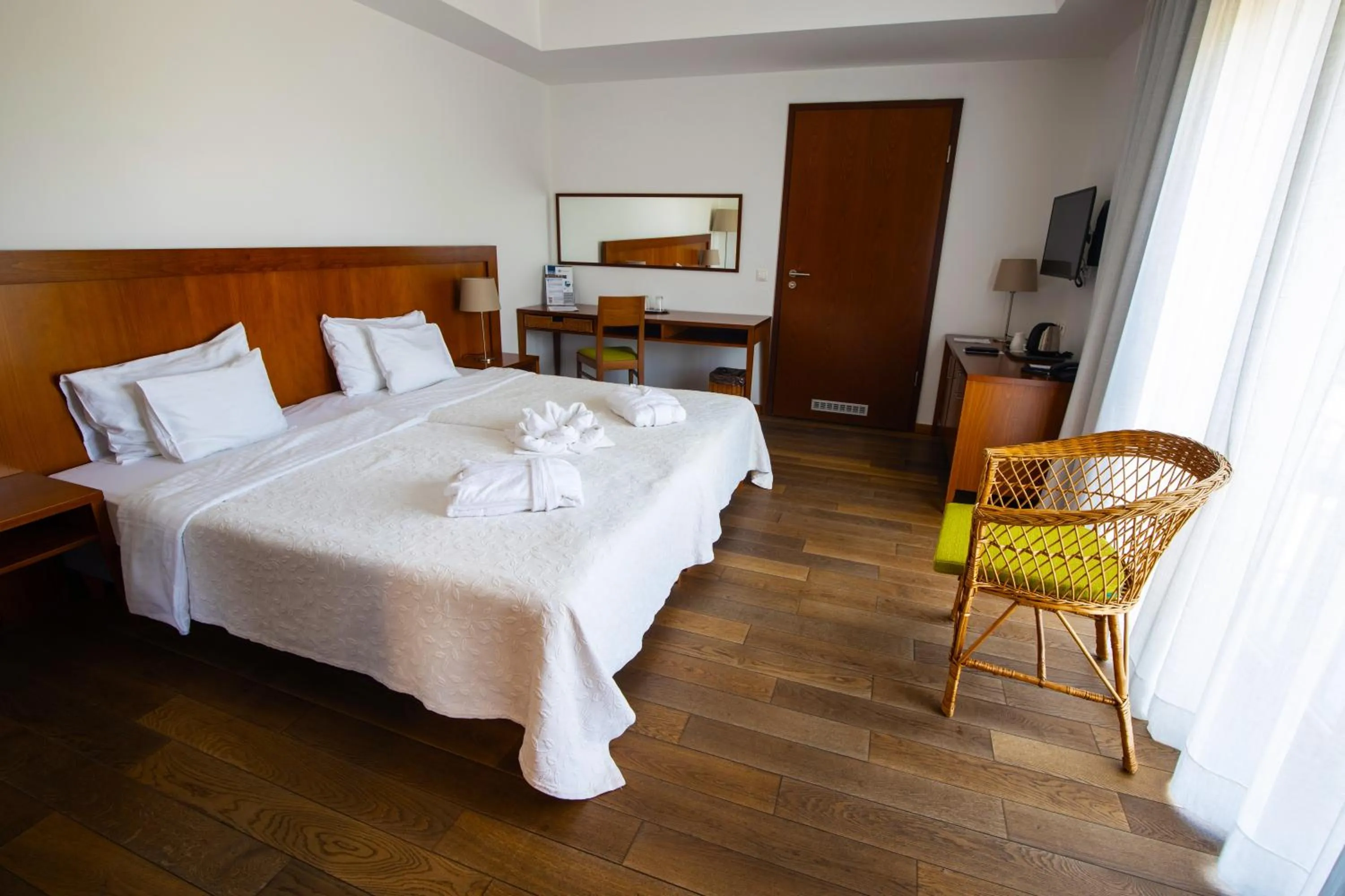 Bed in Tisza Balneum Hotel