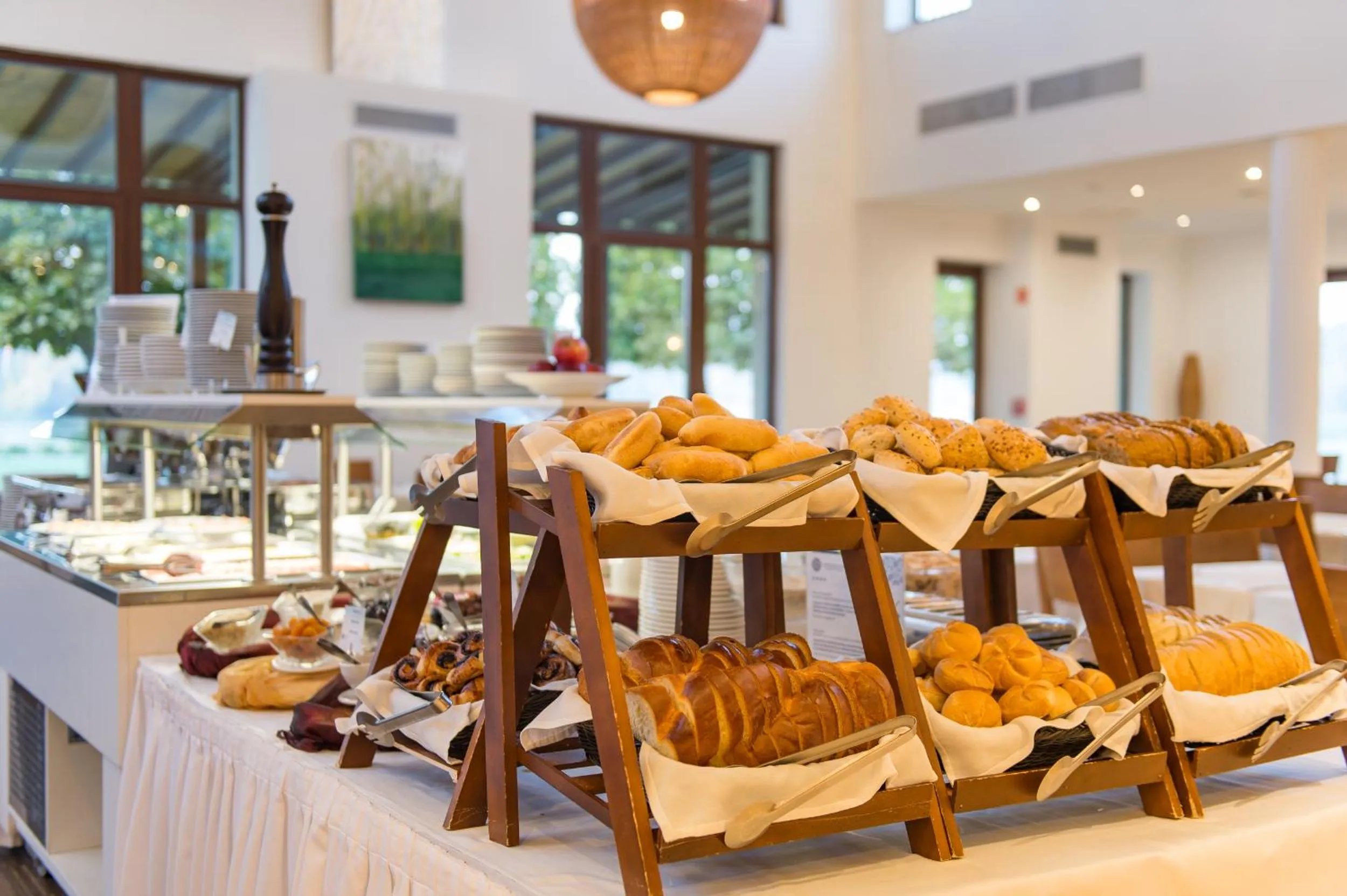 Buffet breakfast in Tisza Balneum Hotel