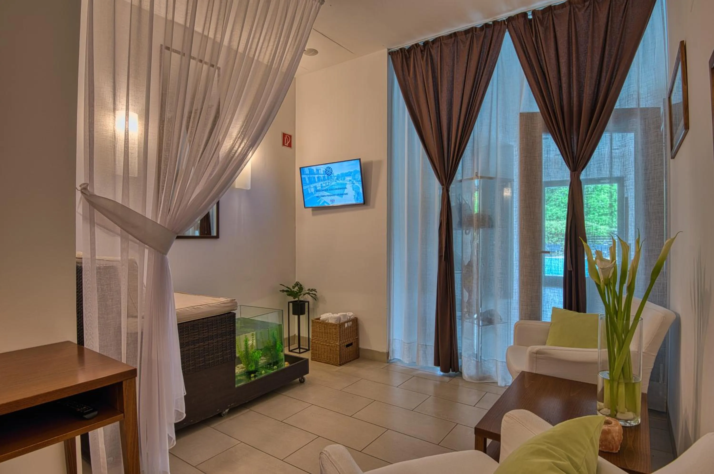 Seating area in Tisza Balneum Hotel