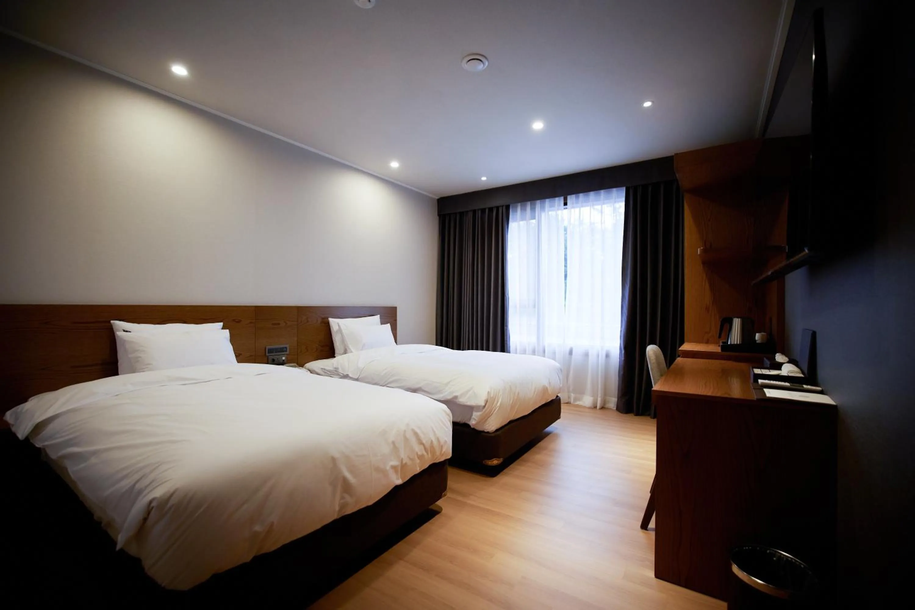 Photo of the whole room, Bed in Hotel The Star