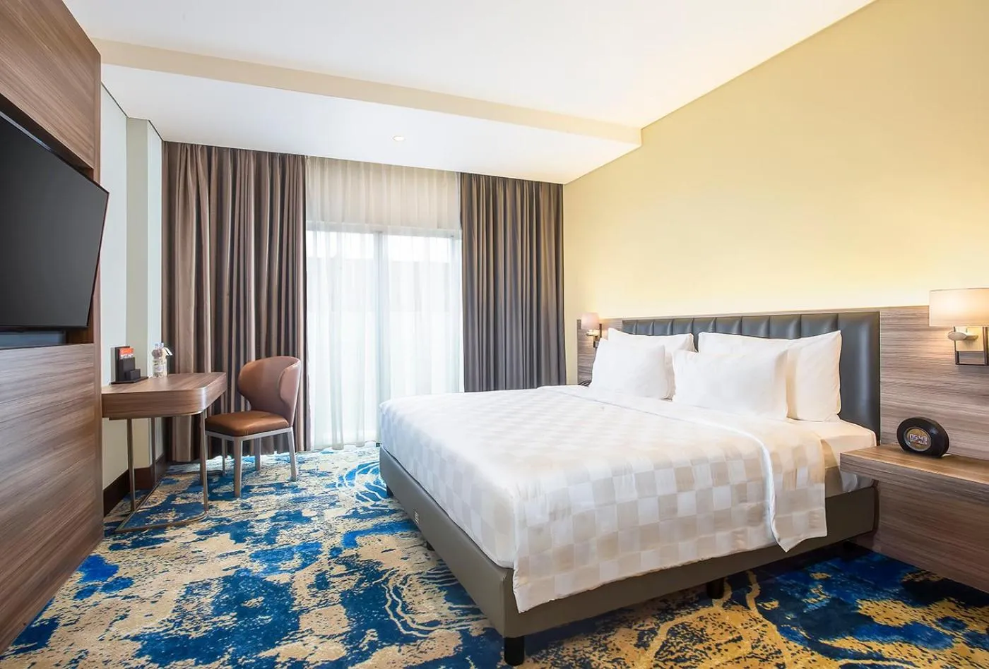 Bedroom, Bed in Swiss-Belhotel Cendrawasih, Biak