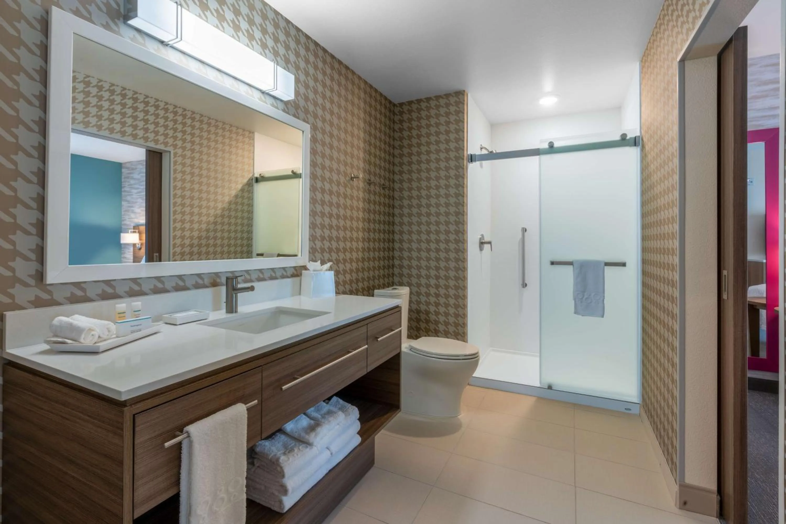 Bathroom in Home2 Suites By Hilton Pocatello, Id