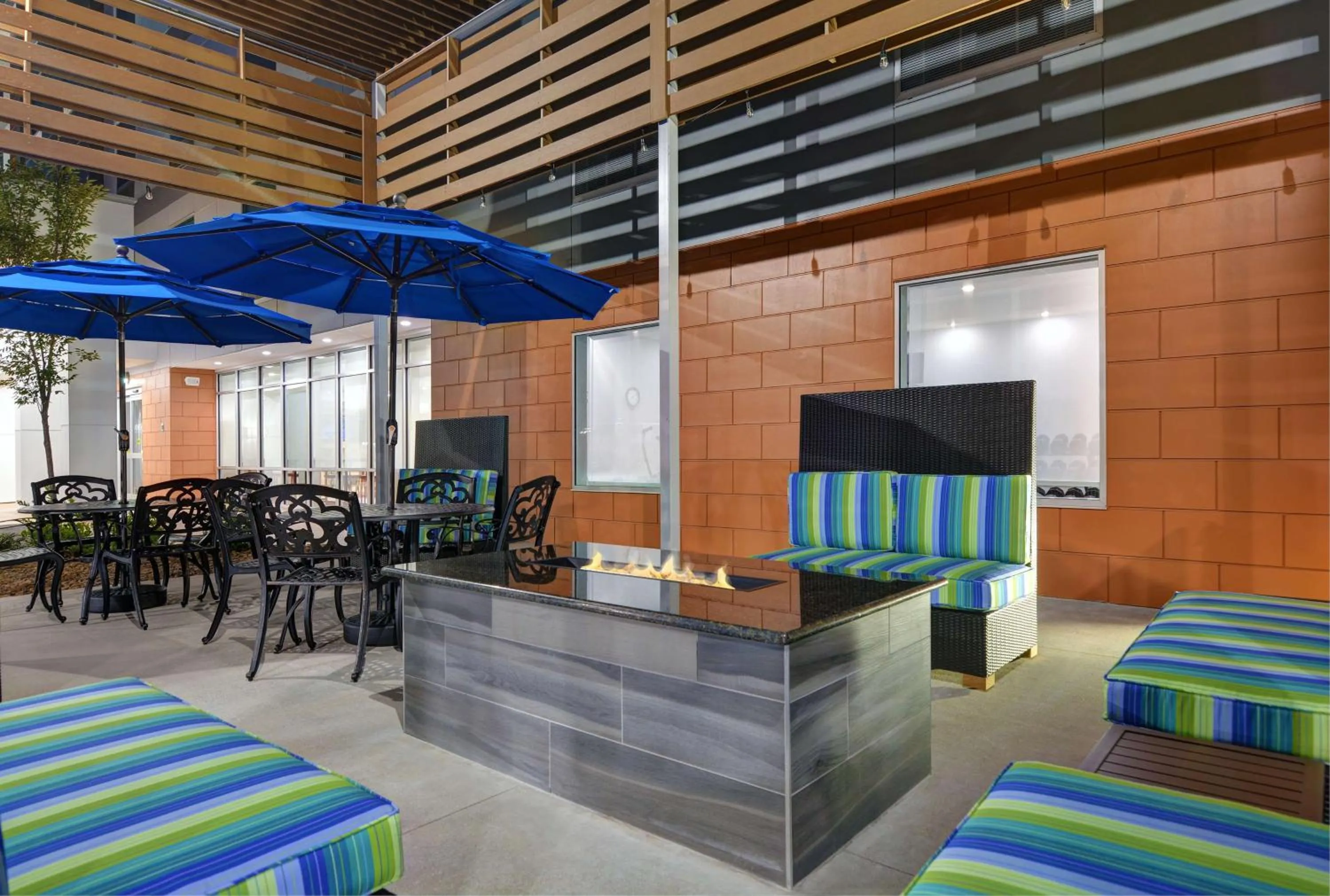 Patio in Home2 Suites By Hilton Bentonville Rogers