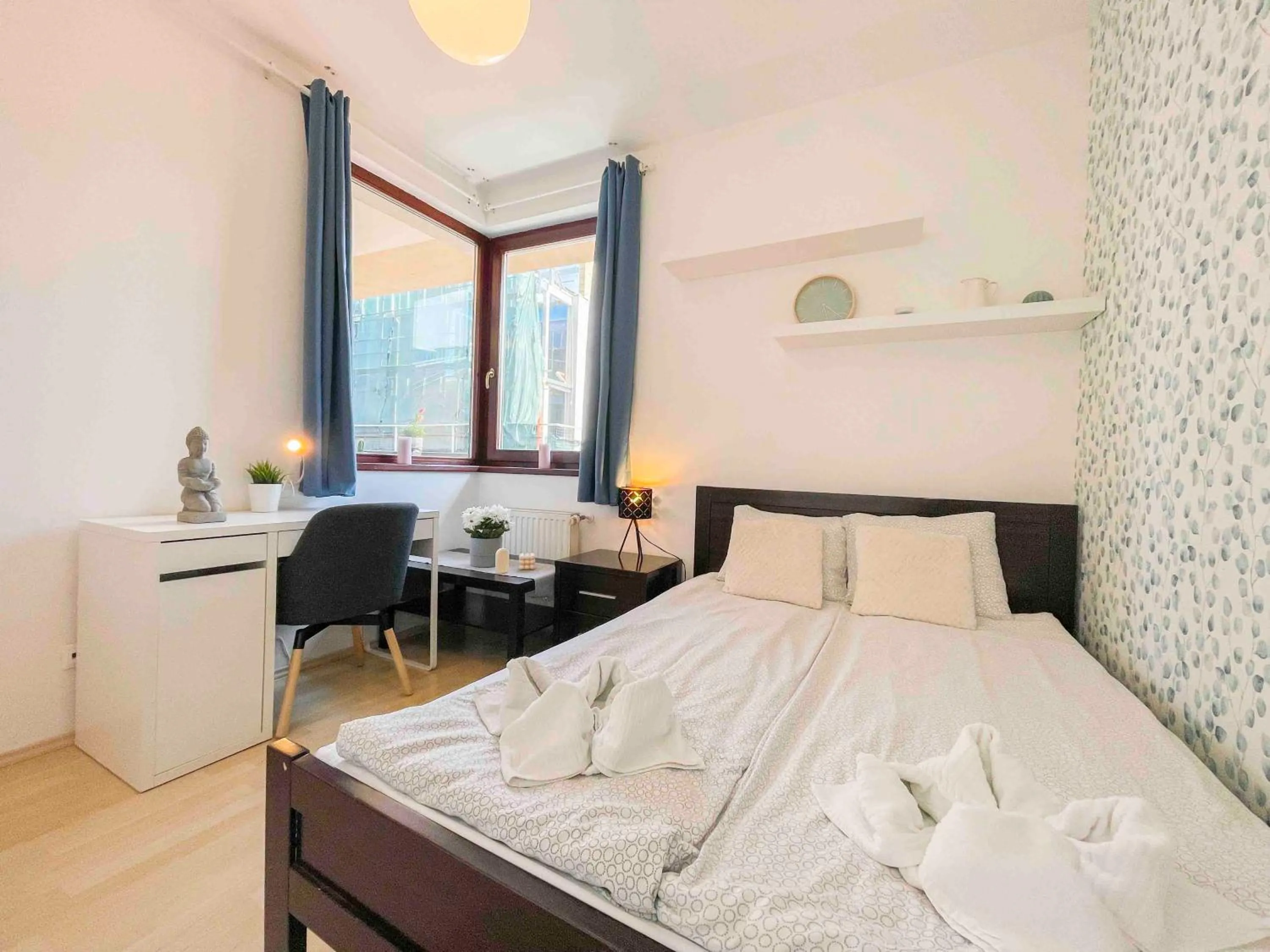 Bedroom, Bed in Opera Residence