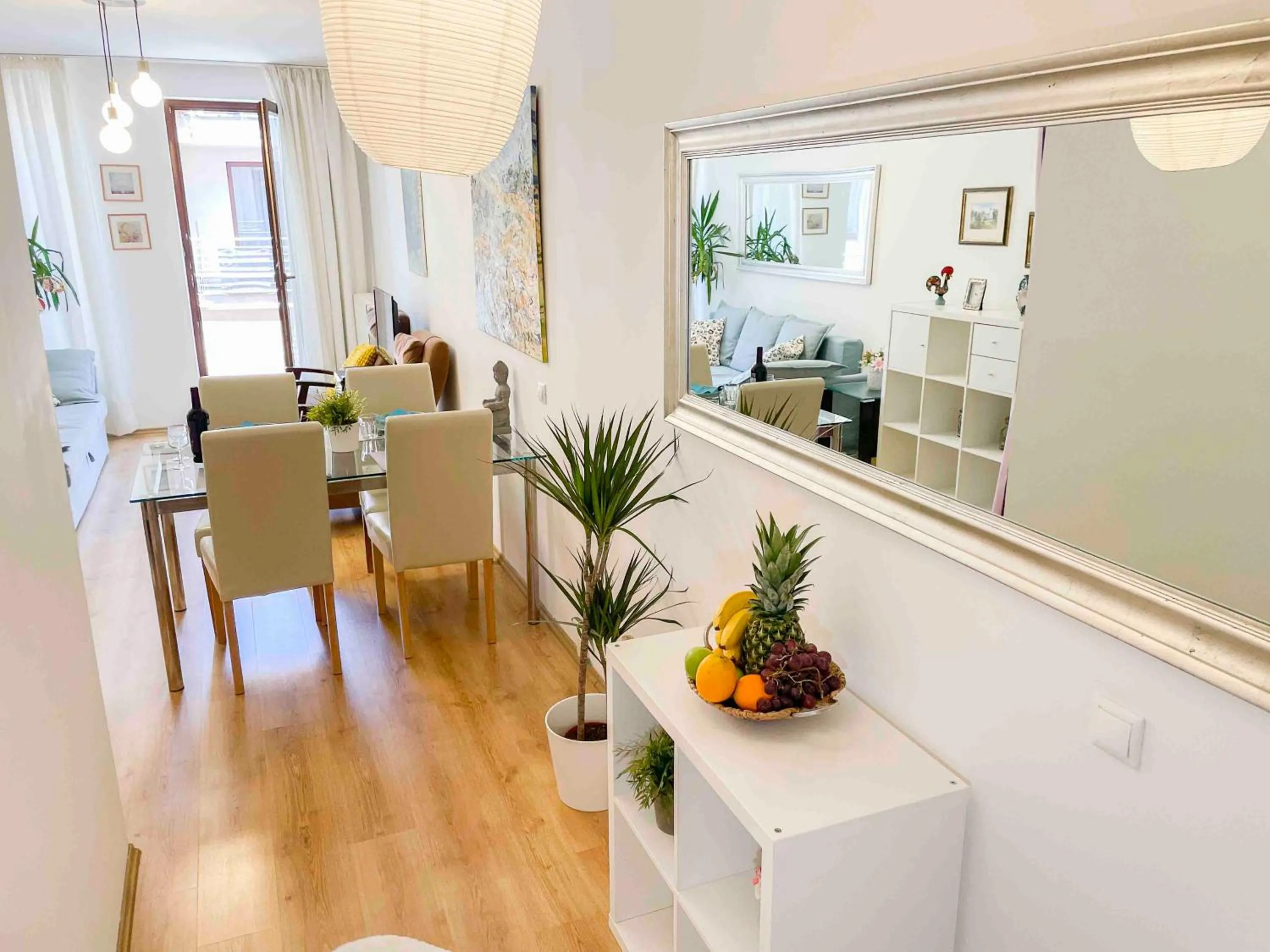Dining area in Opera Residence