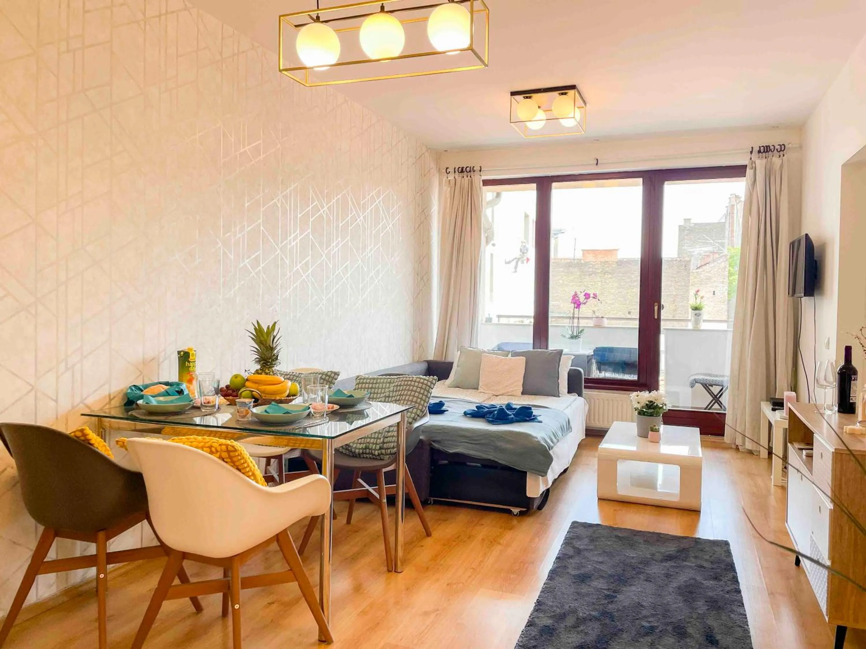 Living room, Bed in Opera Residence