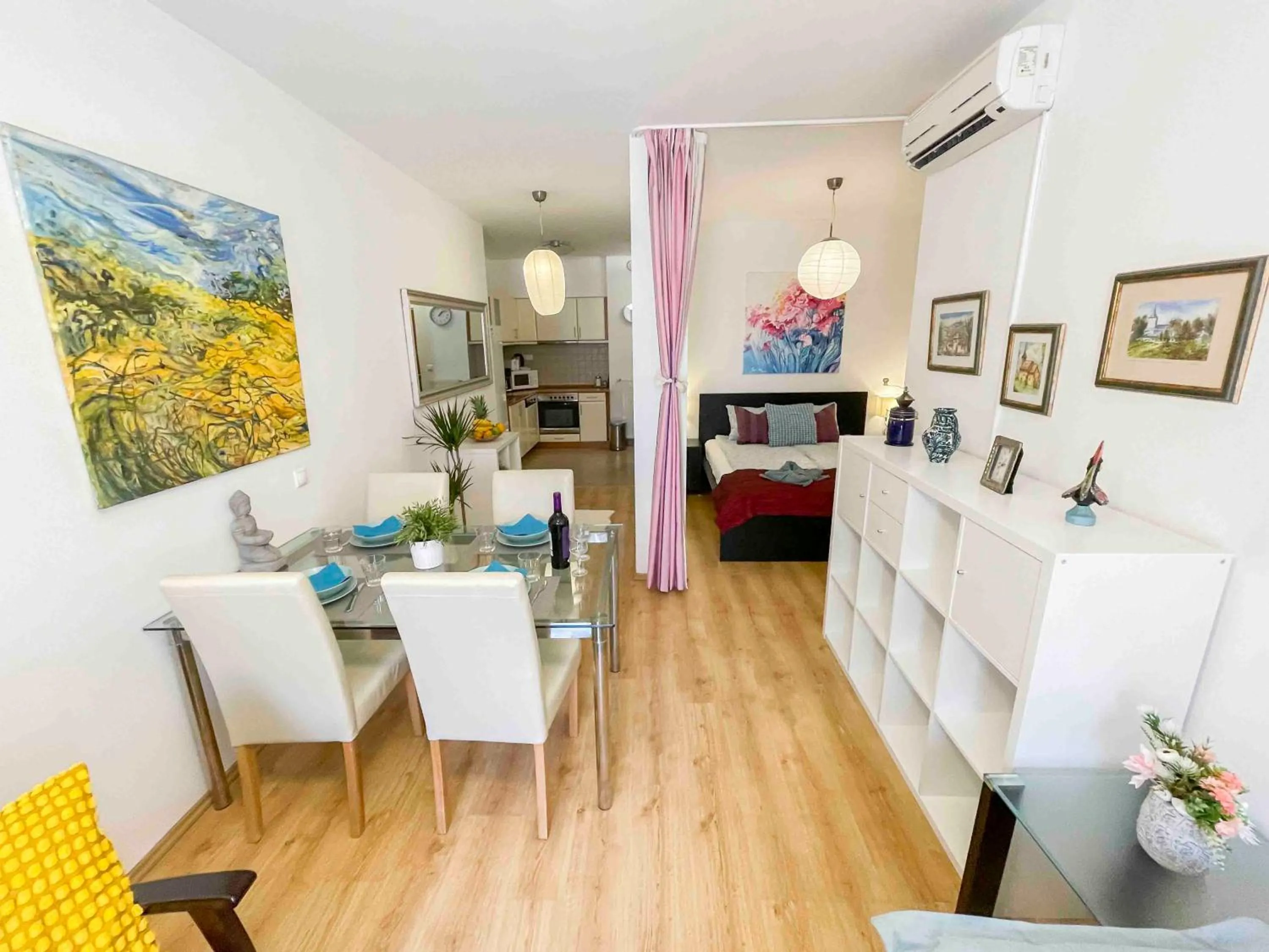 Dining area in Opera Residence
