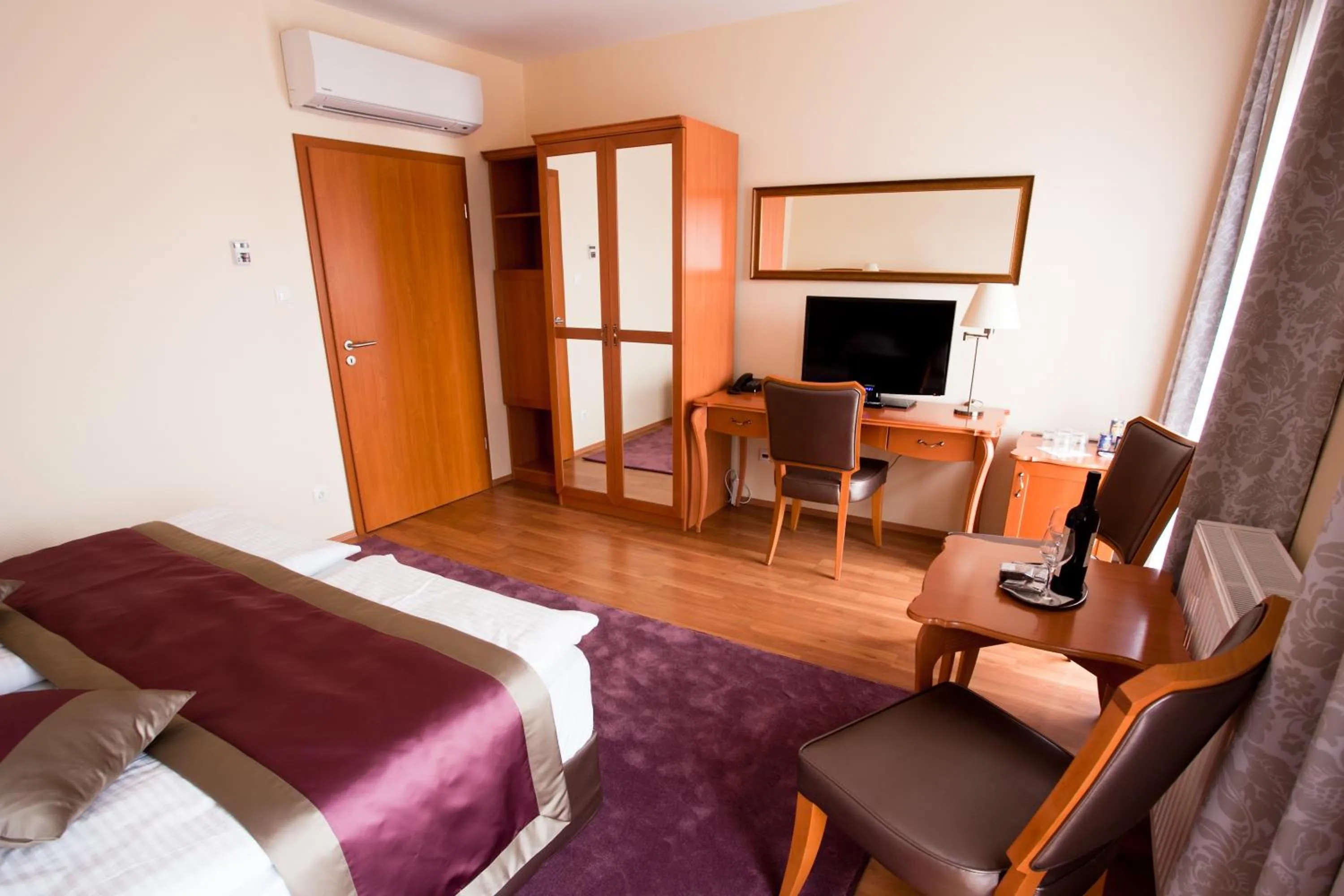 TV and multimedia in Pannonia Hotel