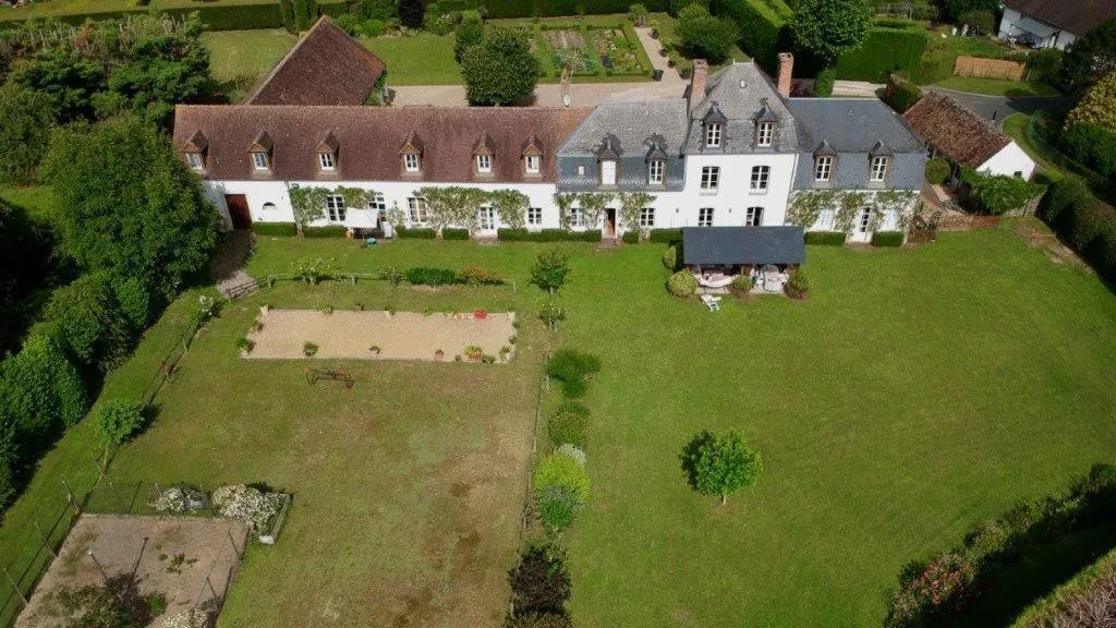 Property building in Domaine de Bel Ebat