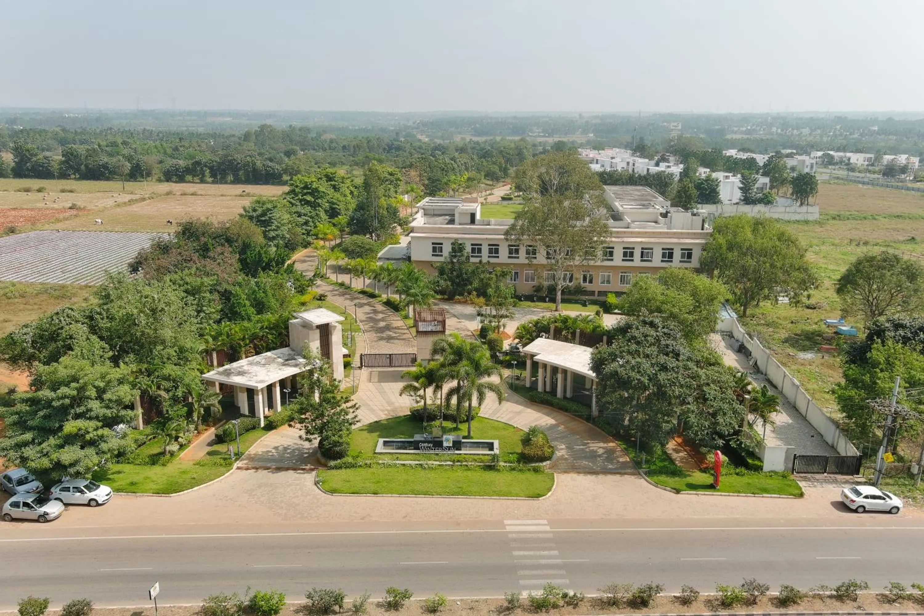 Facade/entrance in Spree Resort At Century Wintersun