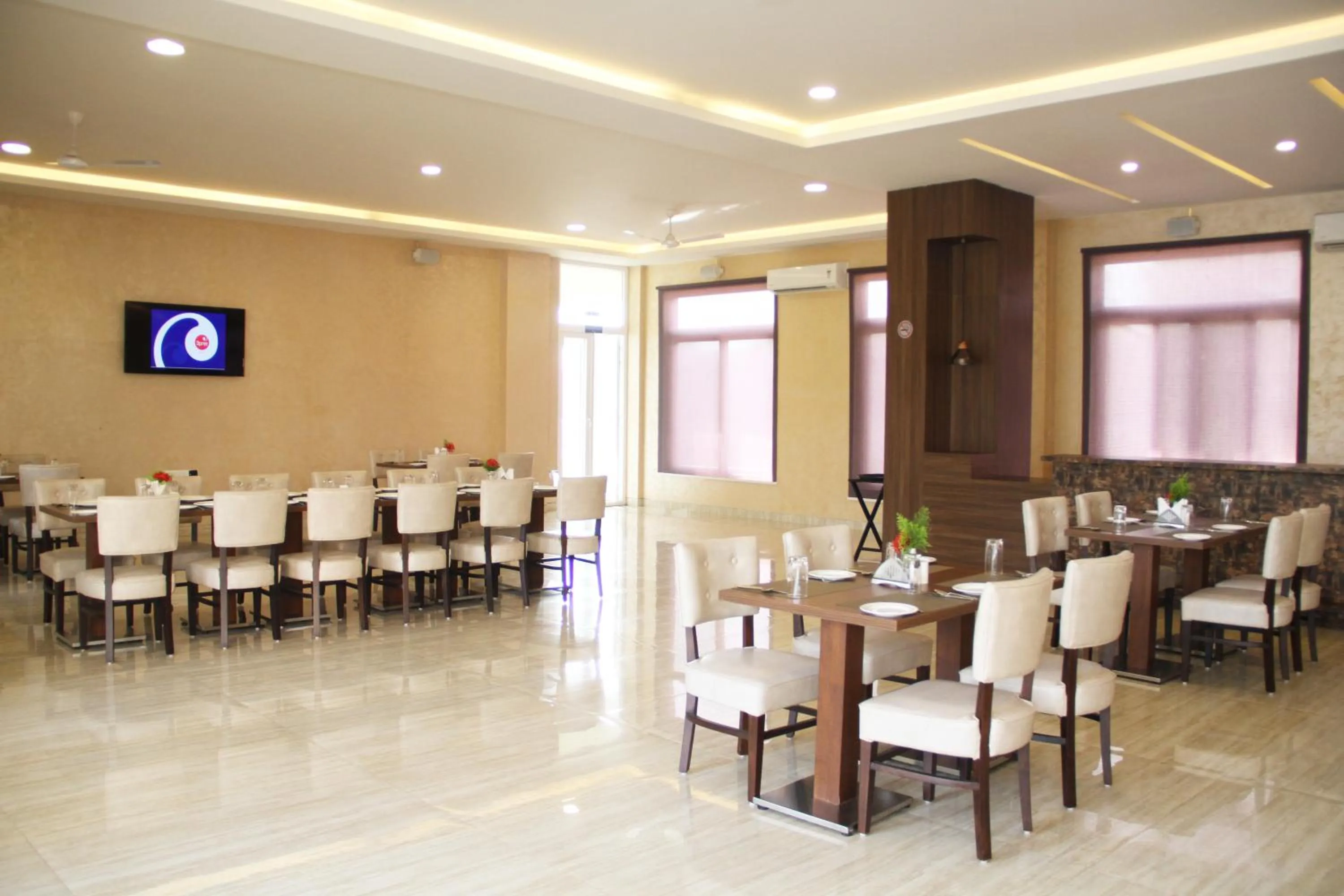 Restaurant/places to eat in Spree Resort At Century Wintersun