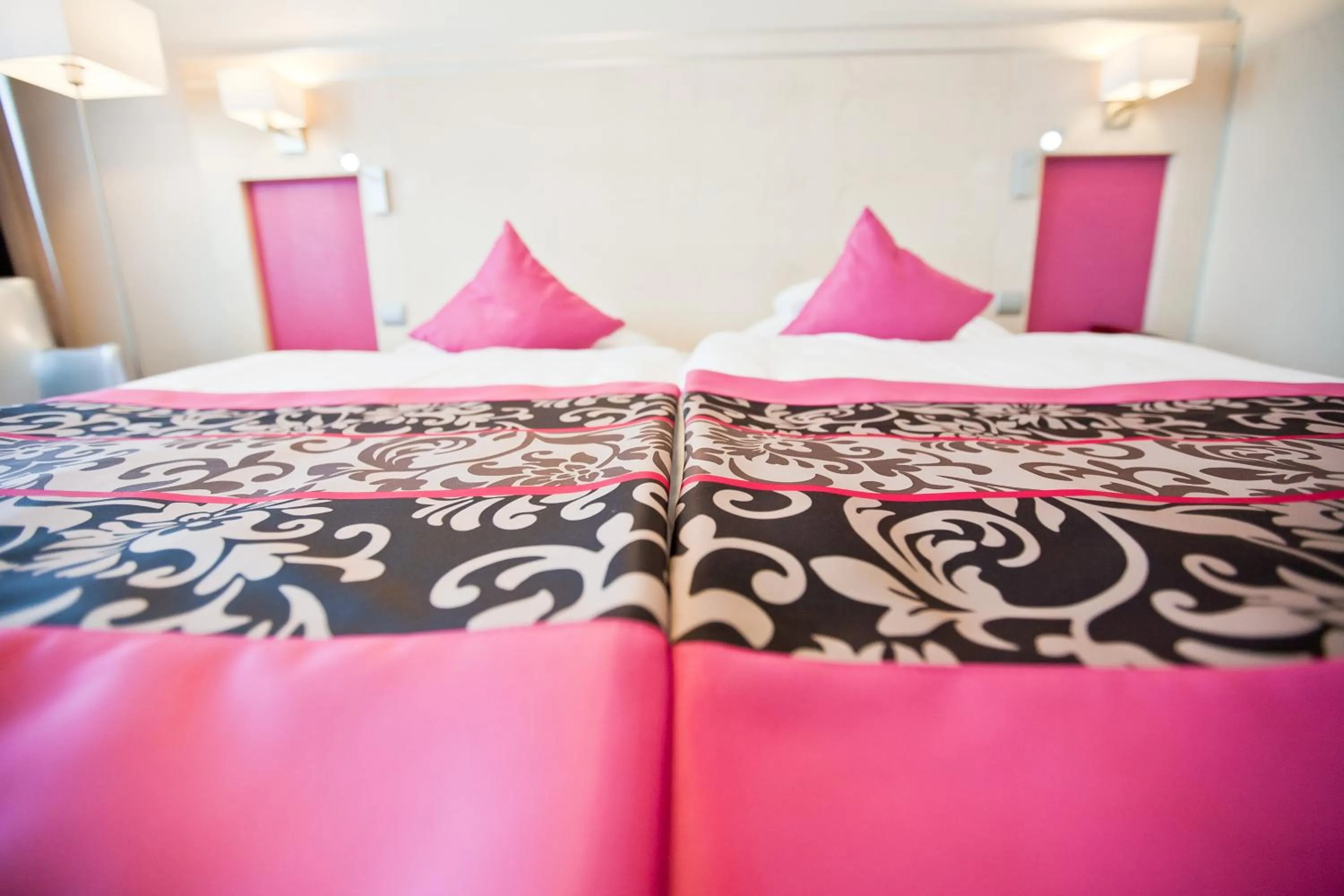 Spring, Bed in Hotel Sopron