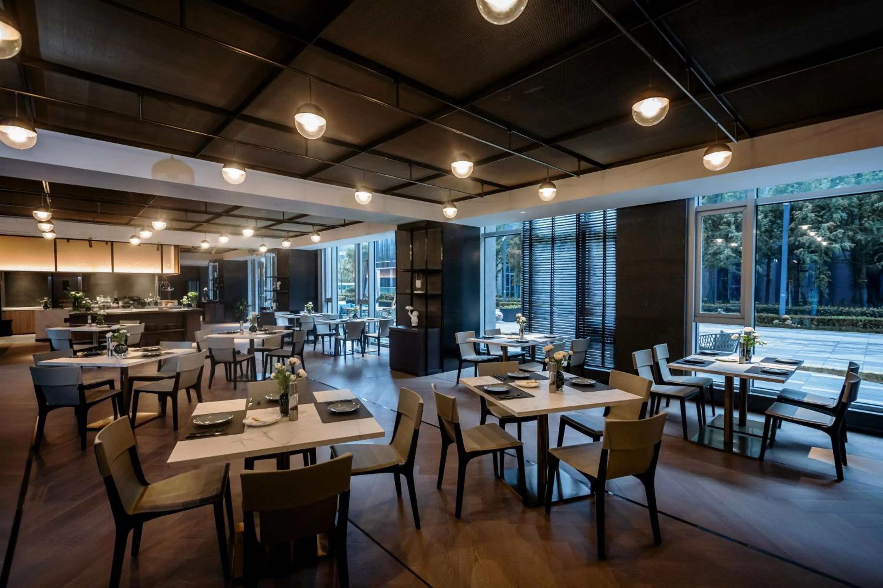 Restaurant/places to eat in ParcVue Hotel Residence Nanjing
