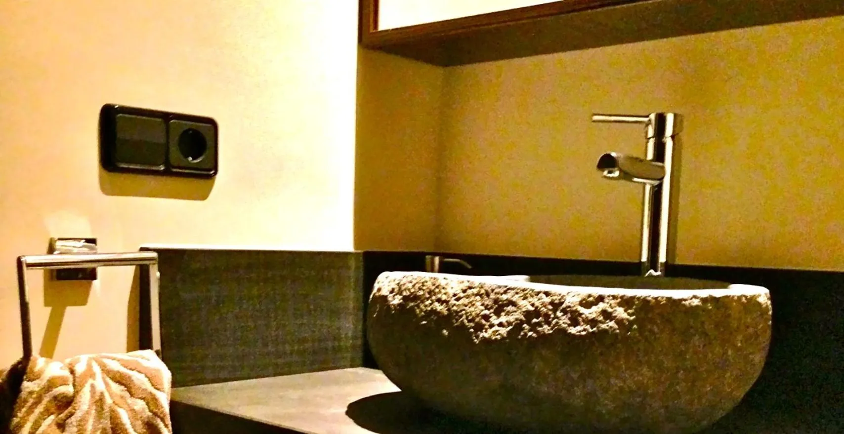 Bathroom in Rok Plaza