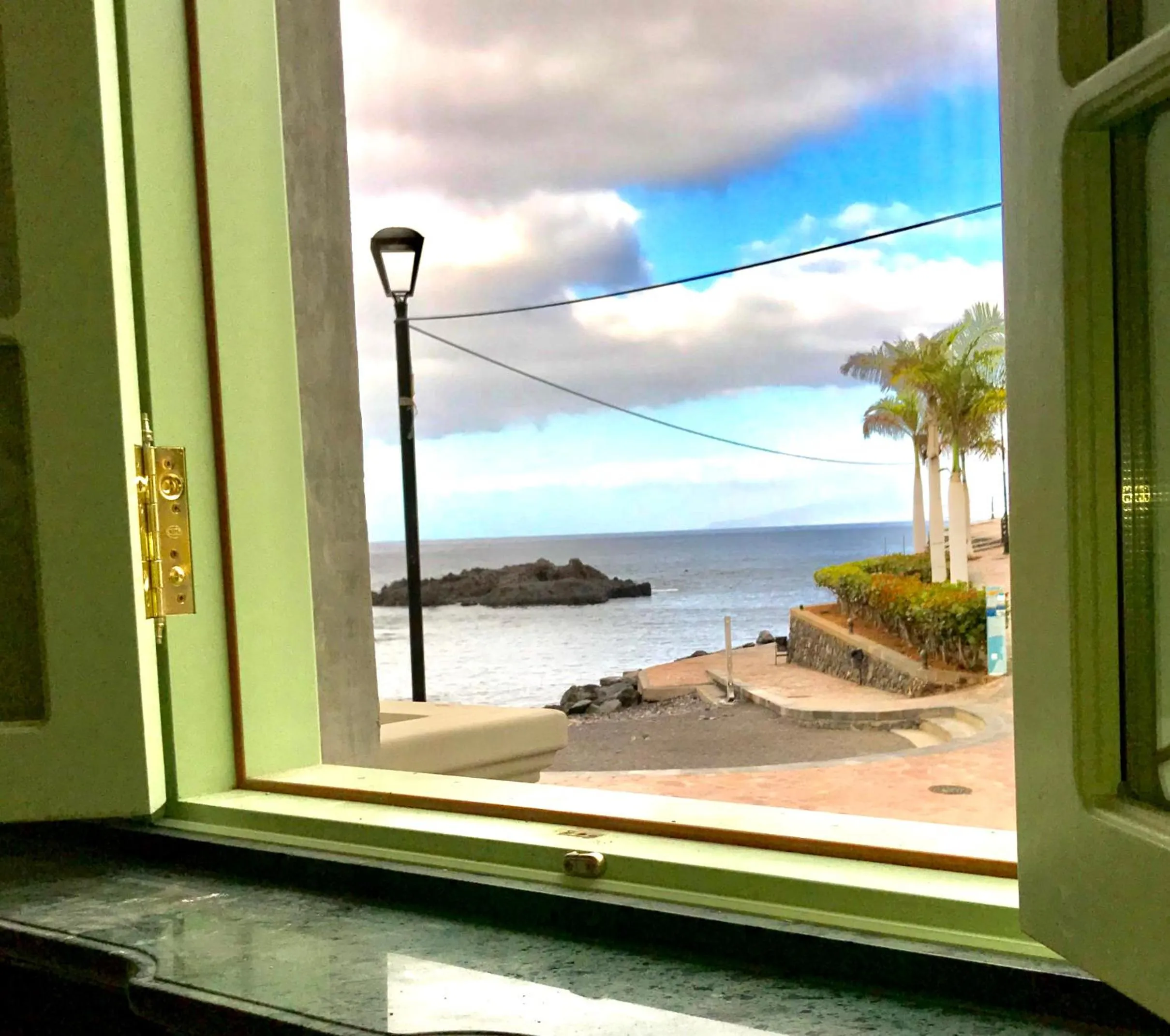 Sea view in Rok Plaza