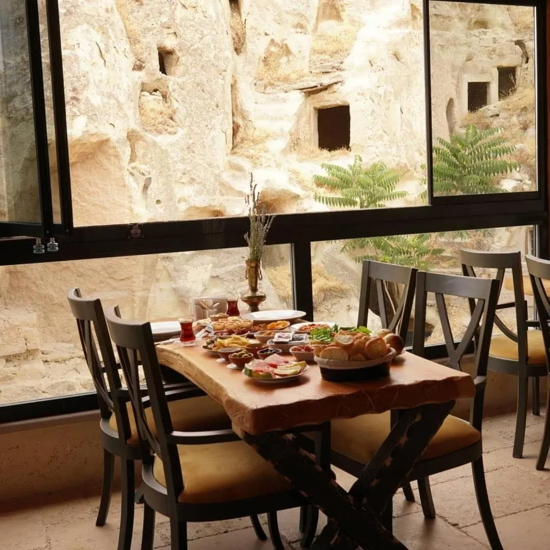 Breakfast in Pome Granate Cave Hotel