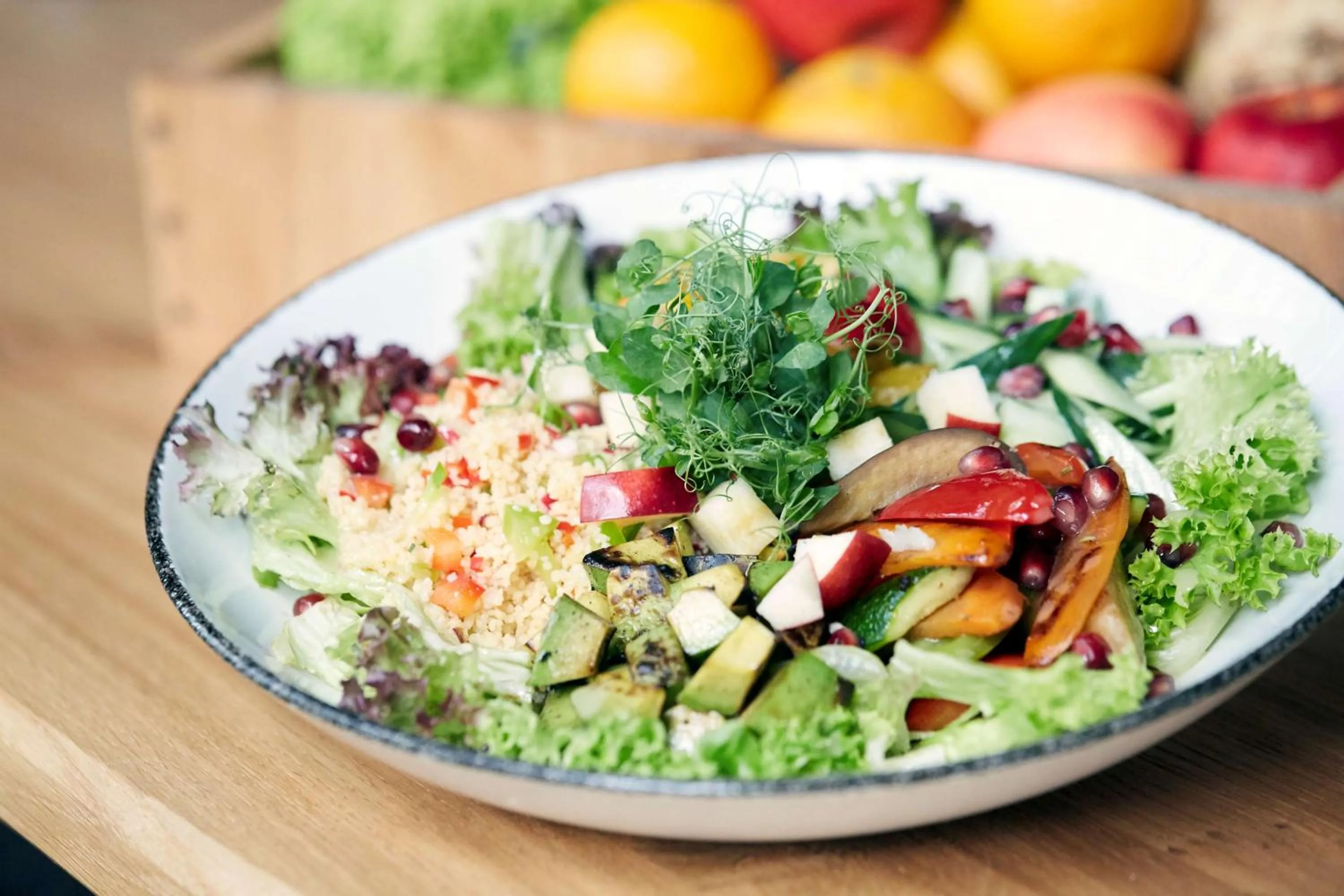 Restaurant/places to eat in Scandic München Macherei