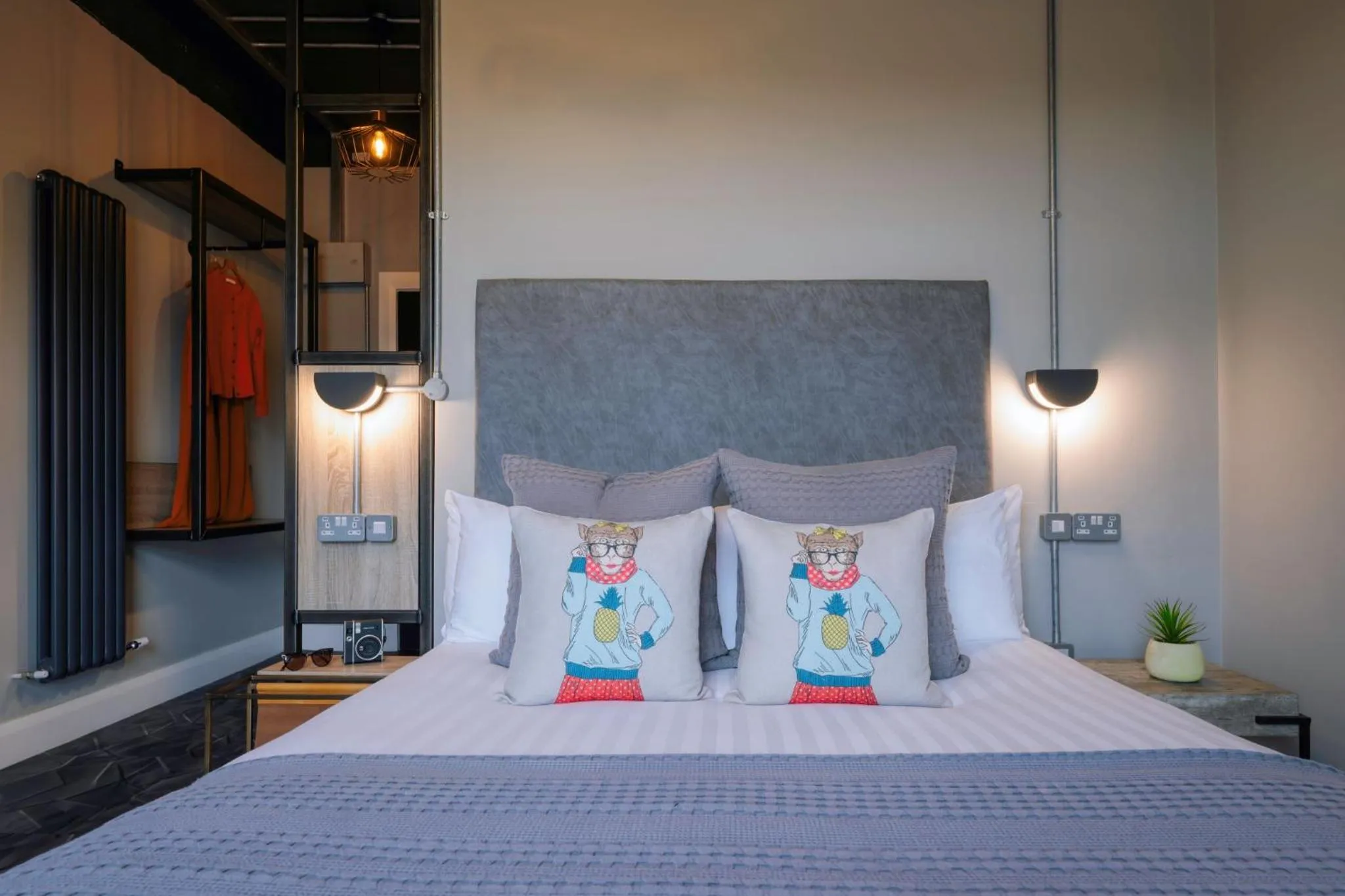 Bed in Hotel67 at Gleneagle