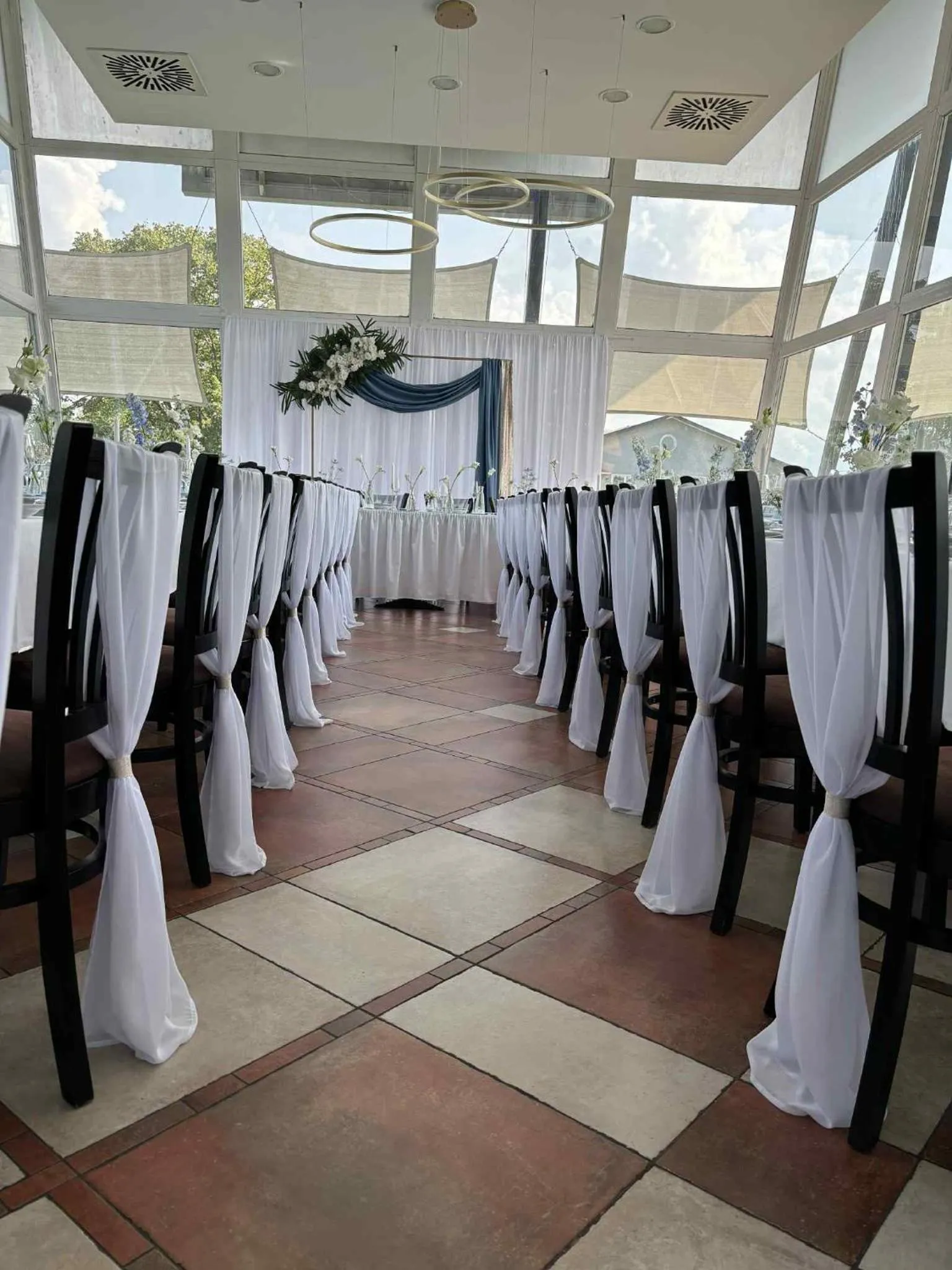 Amstel Hattyú Panzió -Érintésmentes bejelentkezés