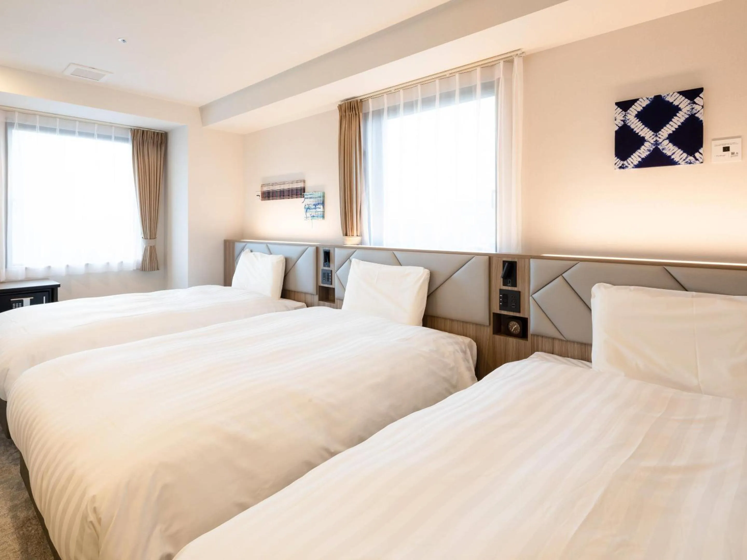 Bedroom, Bed in Comfort Hotel Nagoya Kanayama