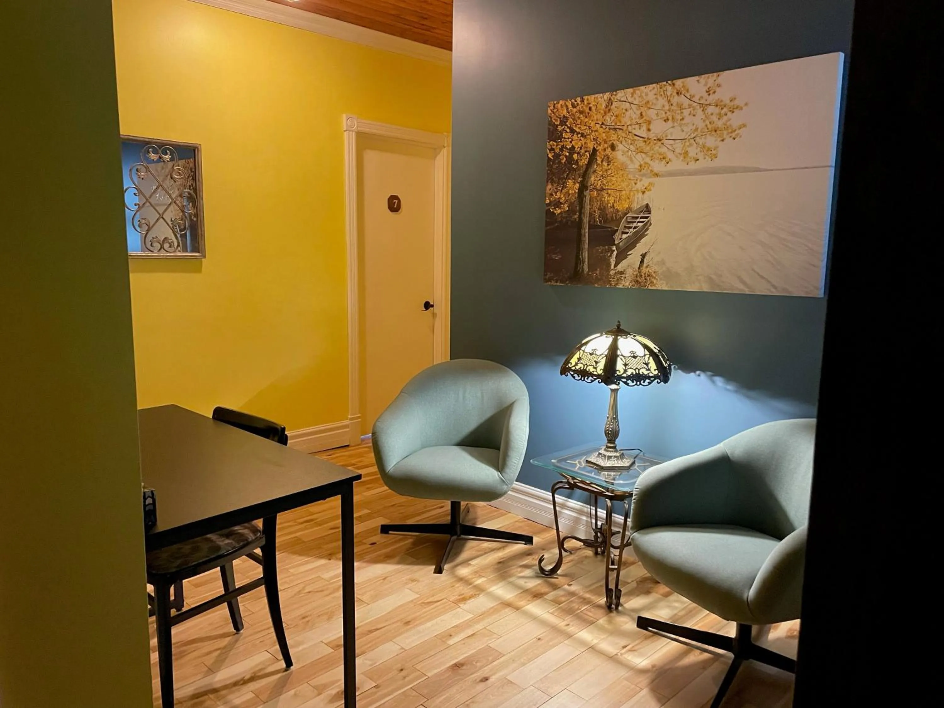 Seating area in auberge les deux tours