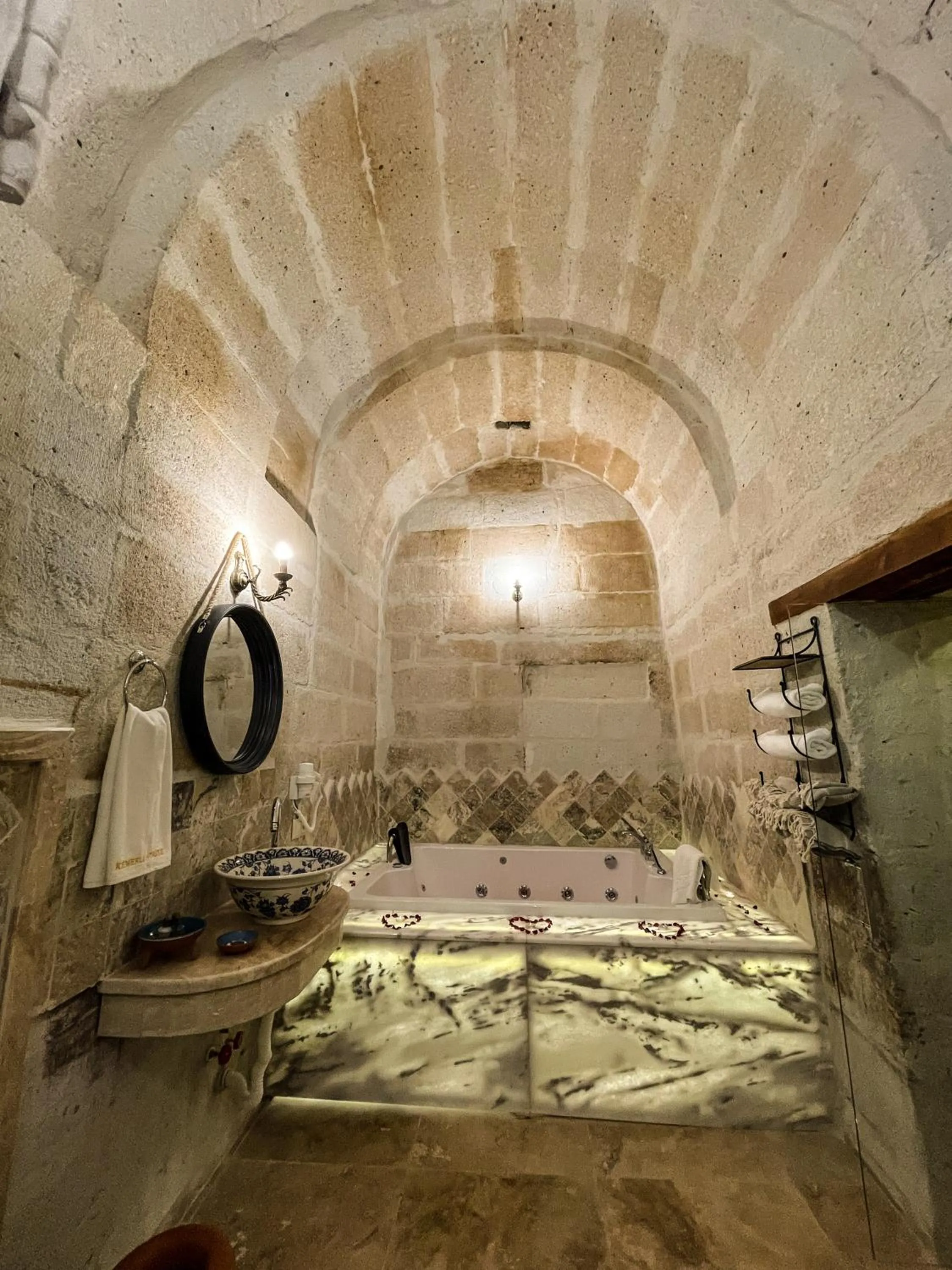 Hot Tub in Kemerli House