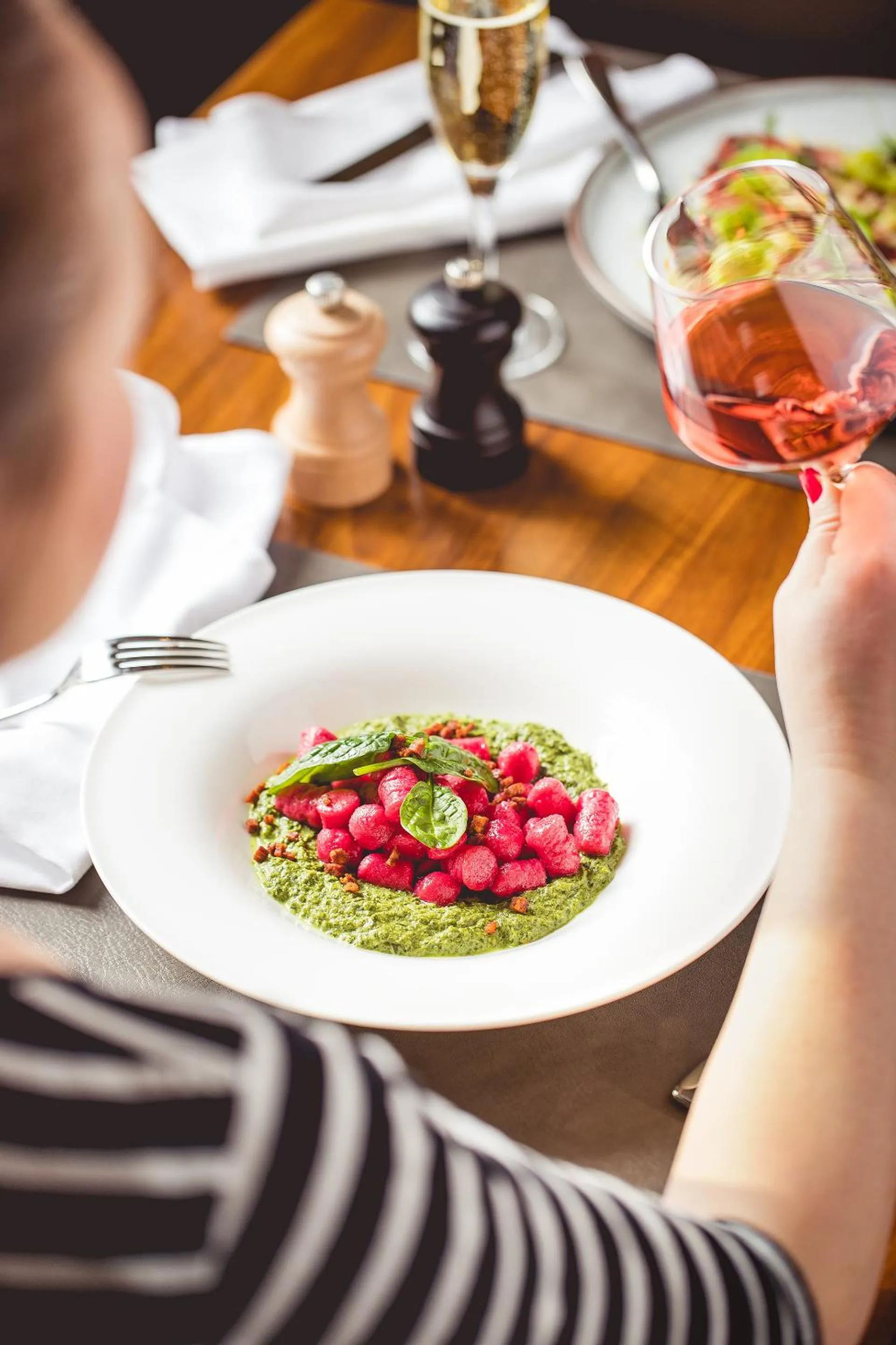 Restaurant/places to eat in InterContinental Budapest by IHG