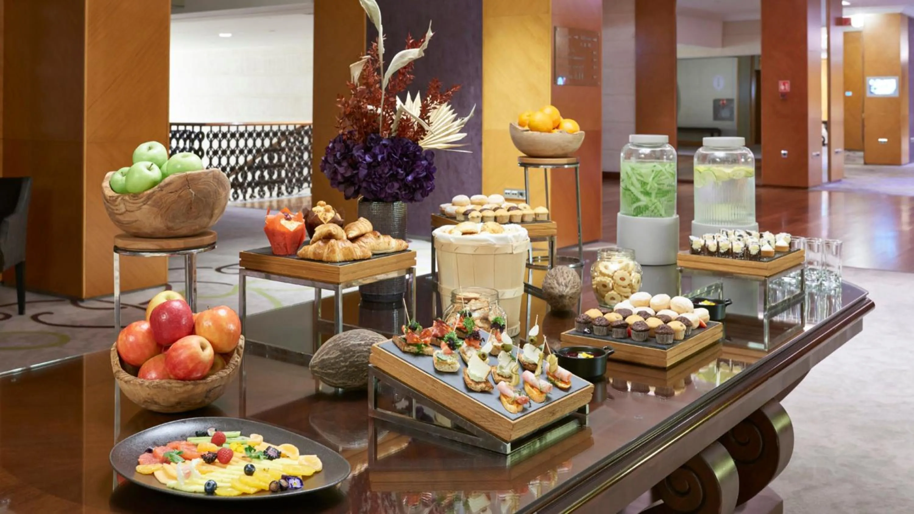 Meeting/conference room in InterContinental Budapest by IHG