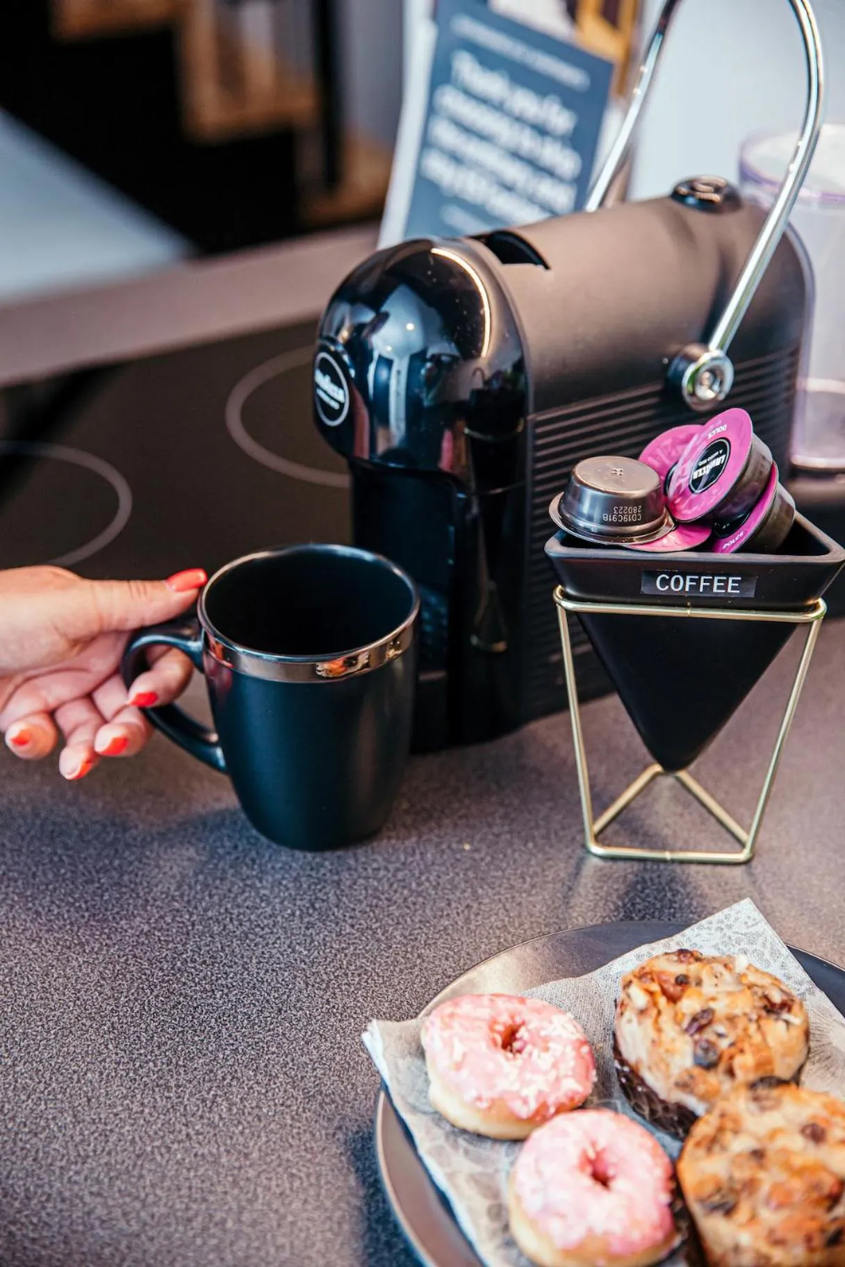 Coffee/tea facilities in Bob W Tartu Old Town