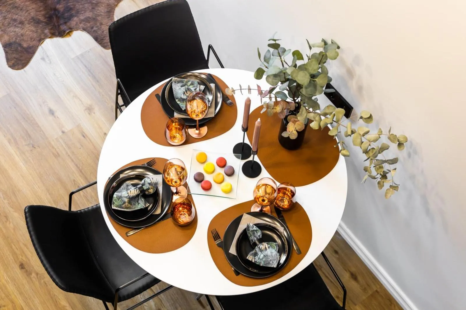 Dining area in Bob W Tartu Old Town