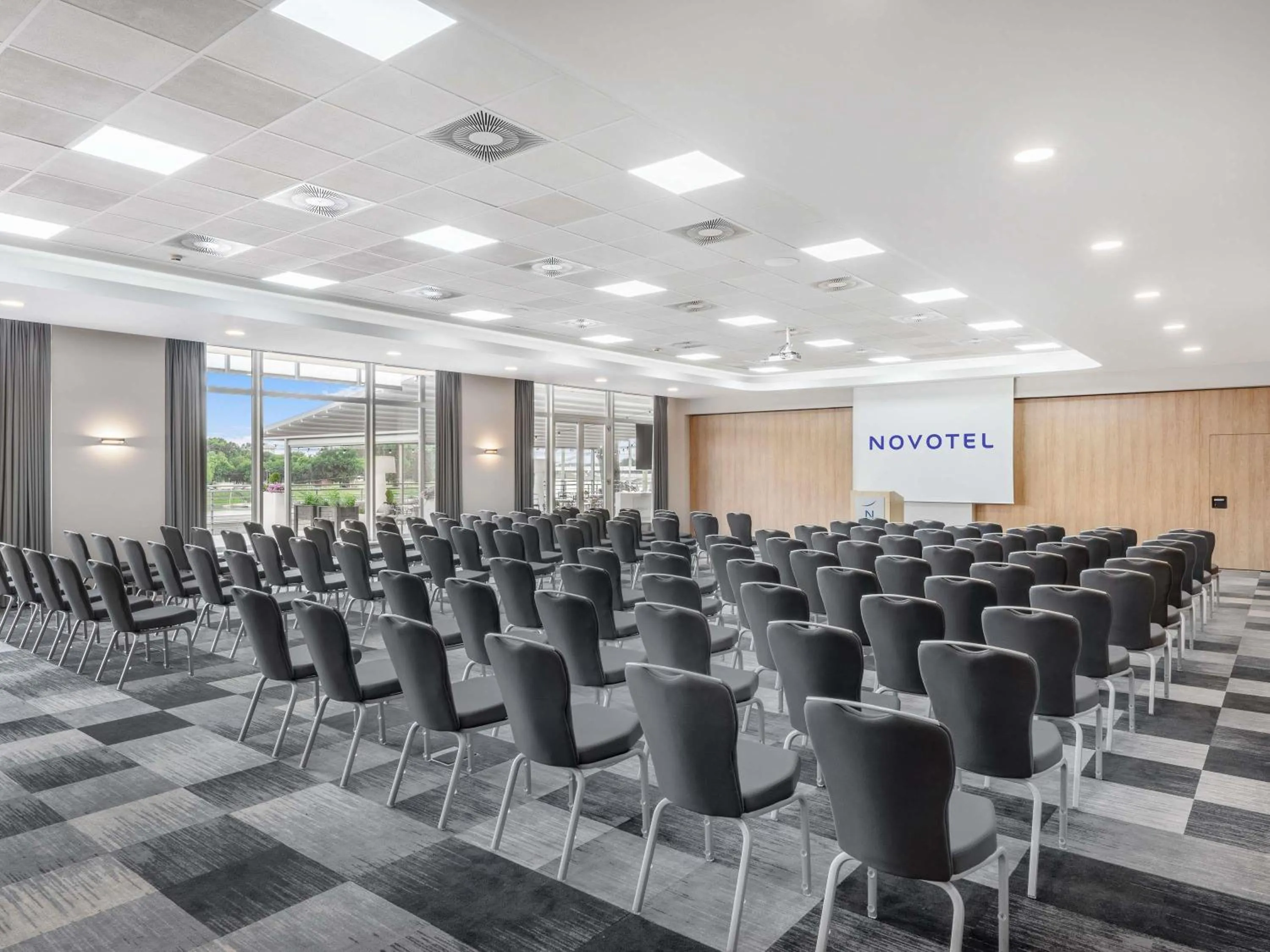 Meeting/conference room in Novotel Szeged