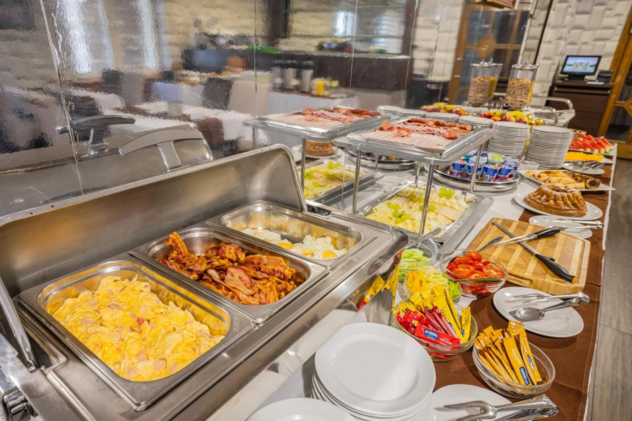 Food in Hotel Central