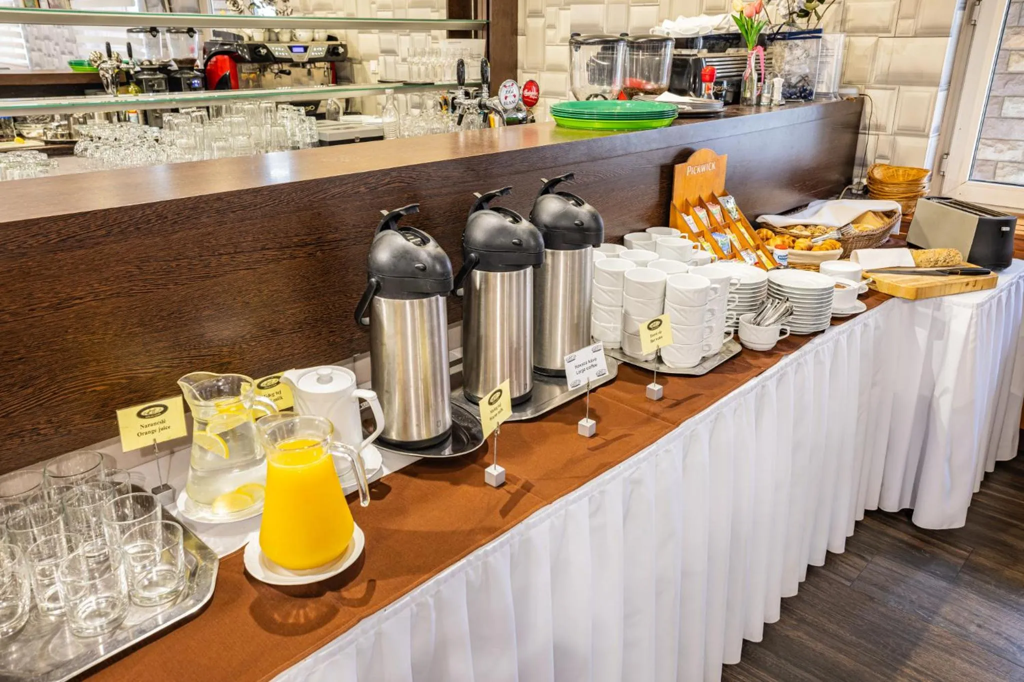 Food and drinks in Hotel Central