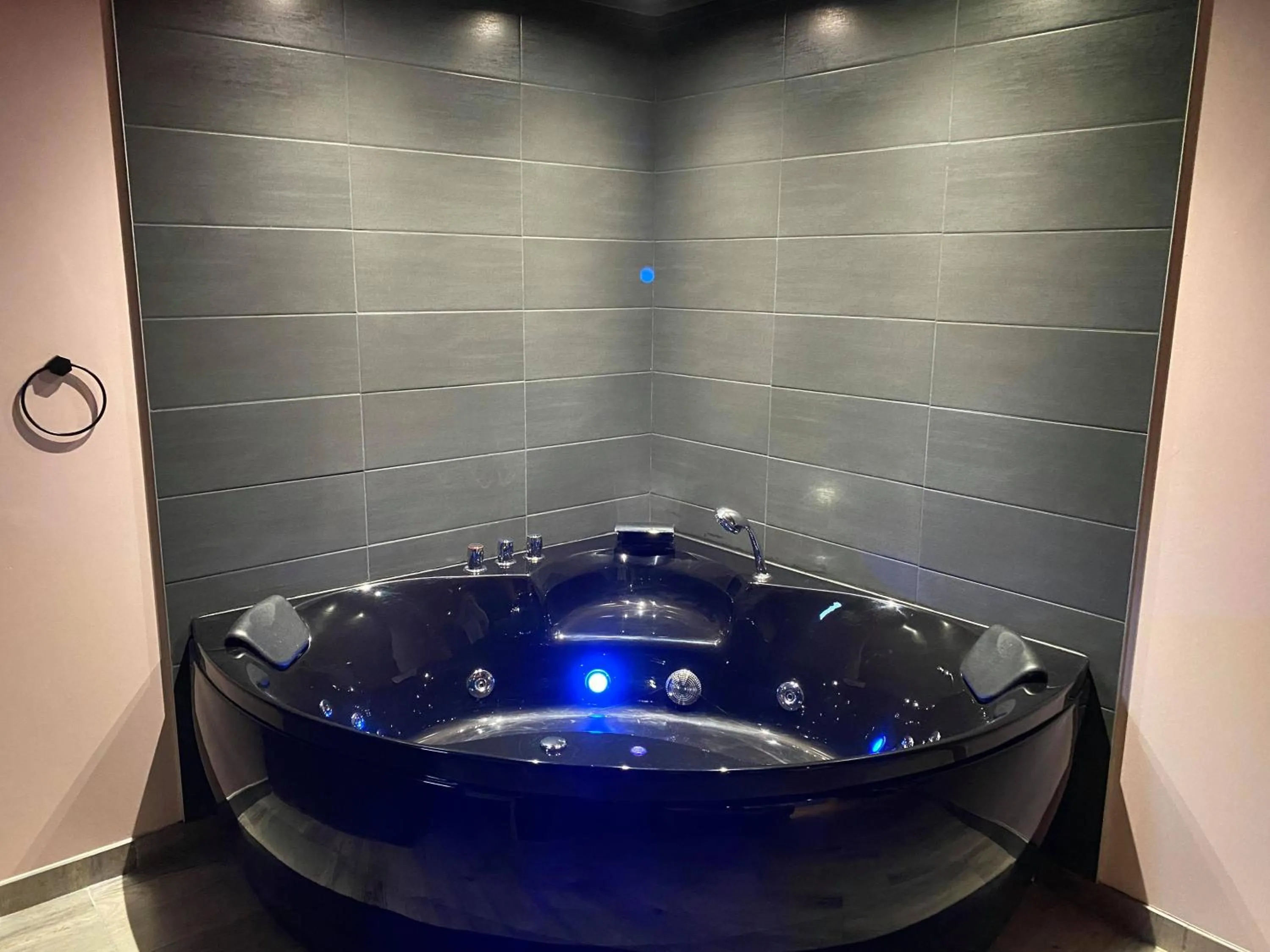 Spa and wellness centre/facilities in Mine d'Amour