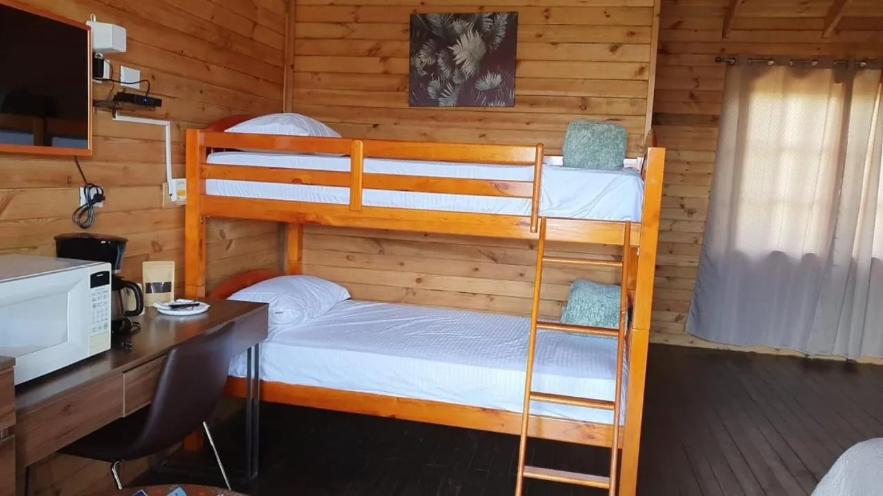 Triple Room with Mountain View in Hotel Cabañas y Mirador Secret Garden CR