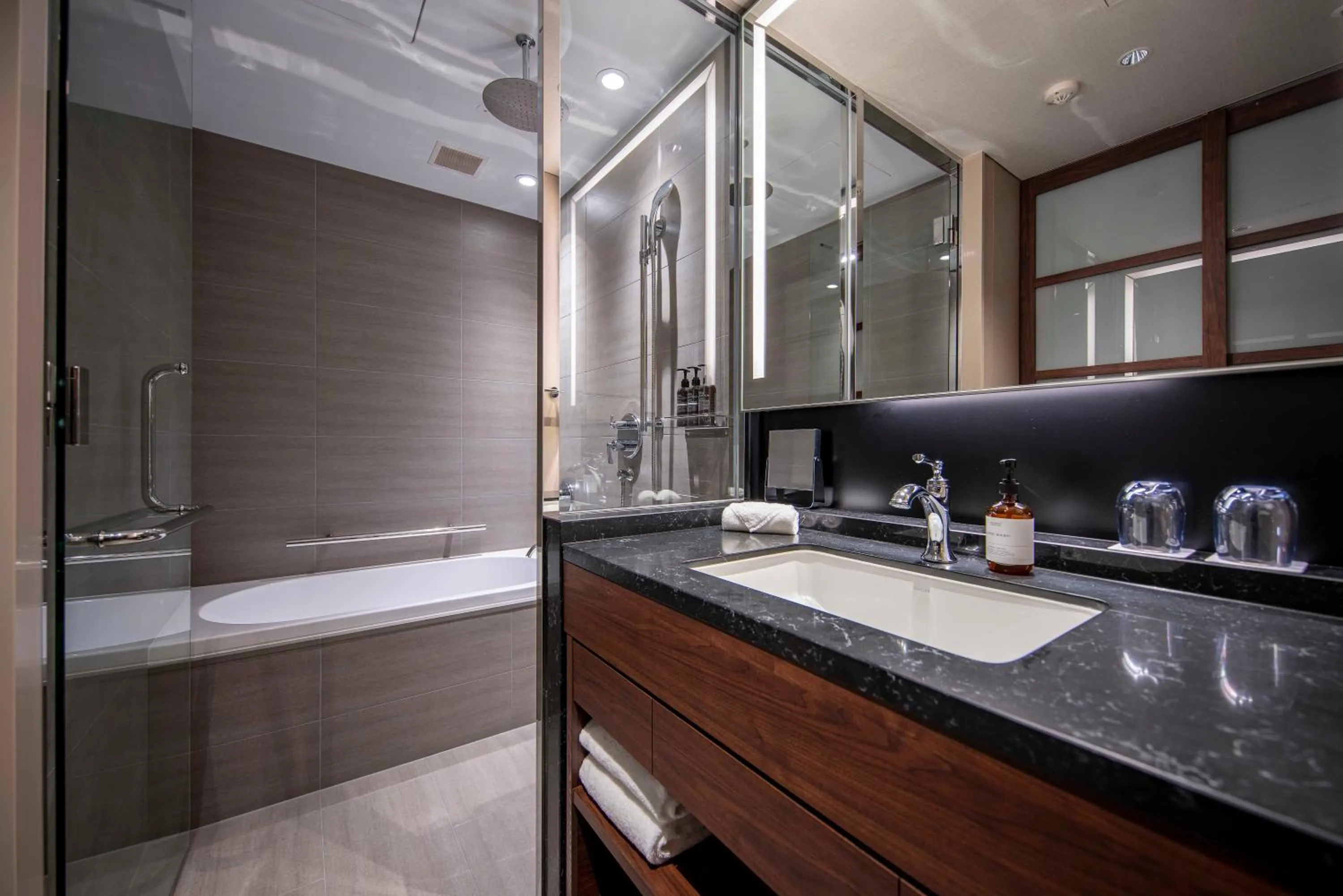 Bathroom in Hotel GrandBach Tokyo Ginza