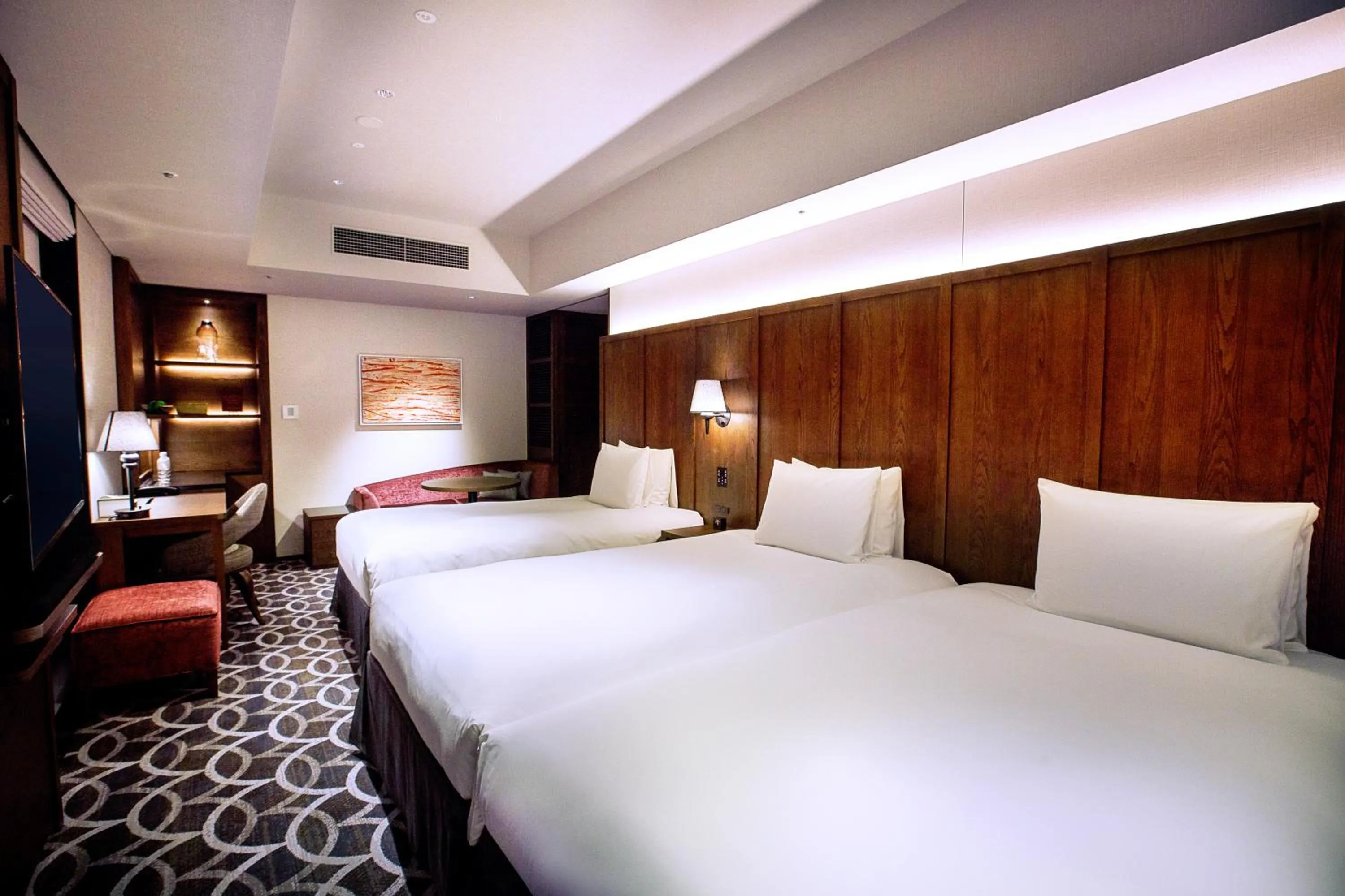 Bed in Hotel GrandBach Tokyo Ginza