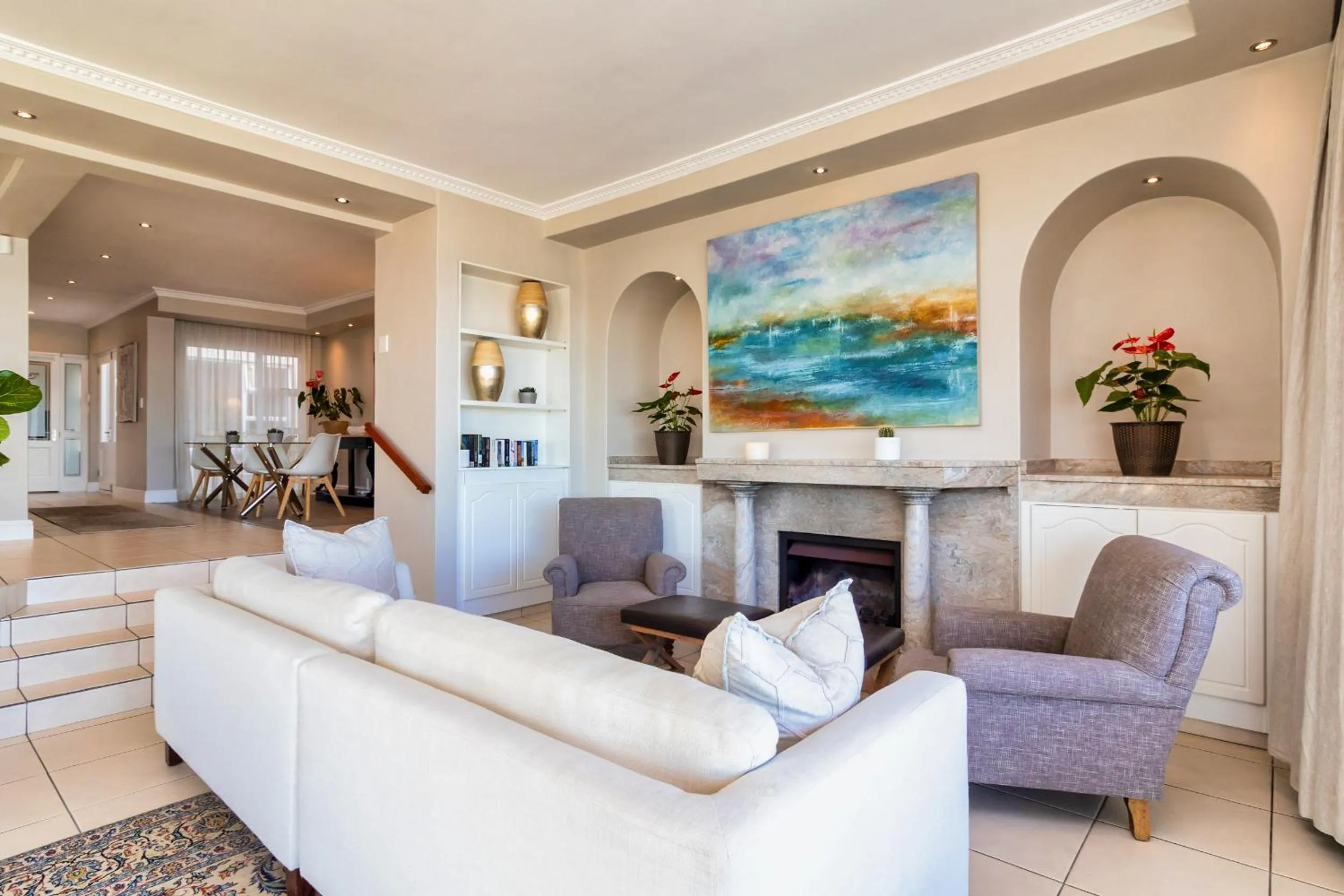 Hermanus Beachfront Lodge - Solar Power