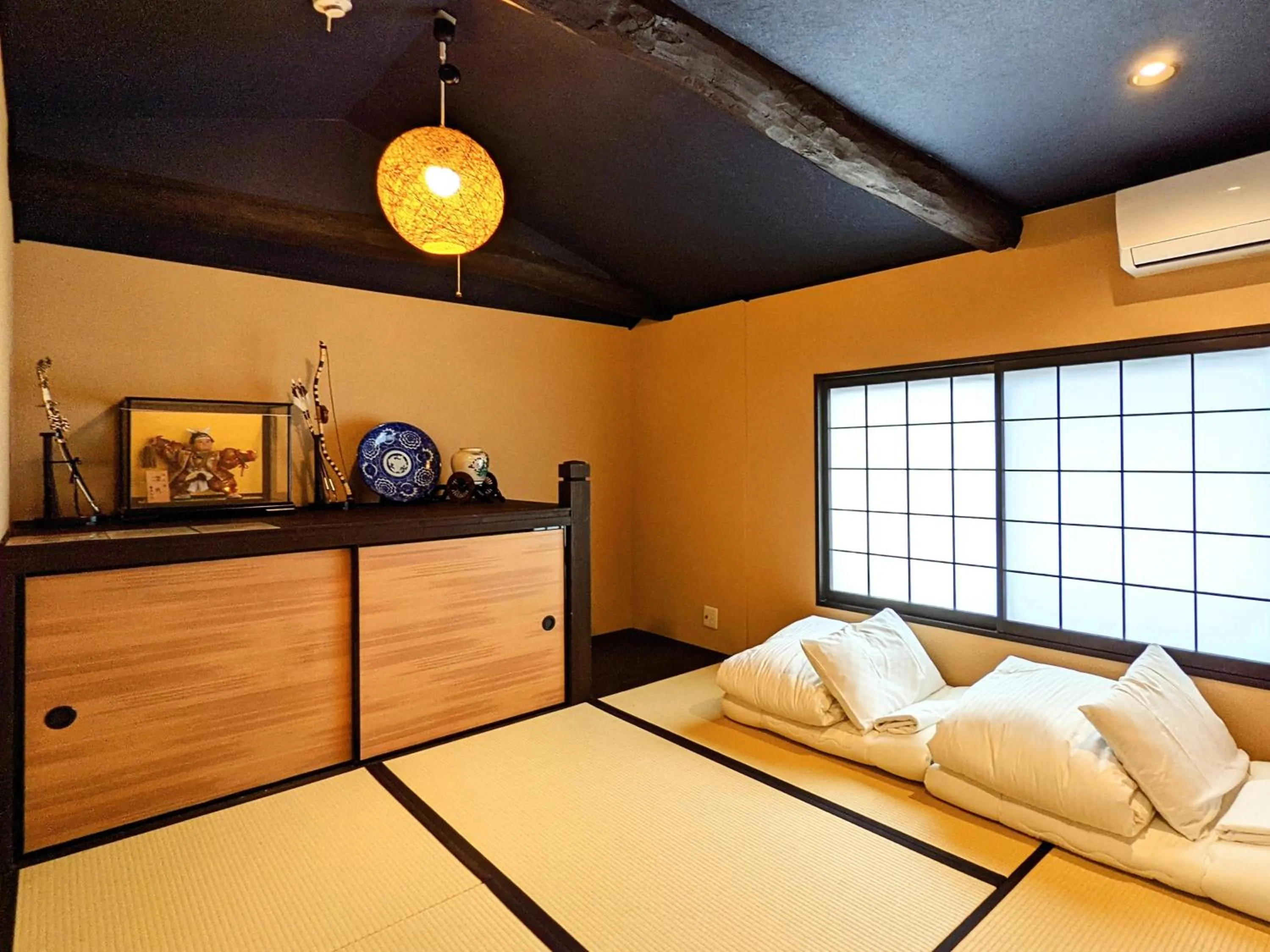 Bedroom, Bed in INN Plus General Castle Nijo