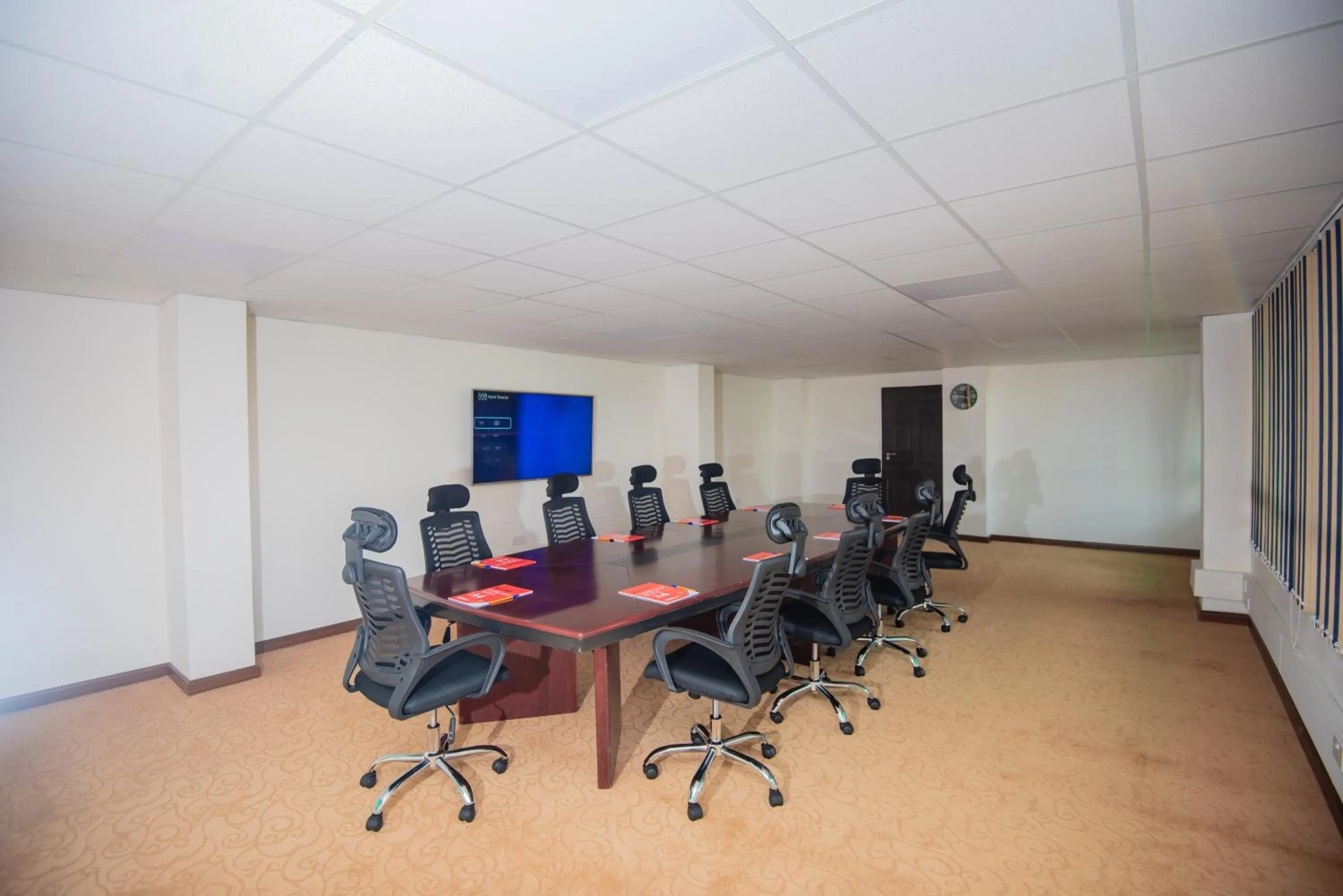 Business facilities in The Crossroads Hotel, Westlands