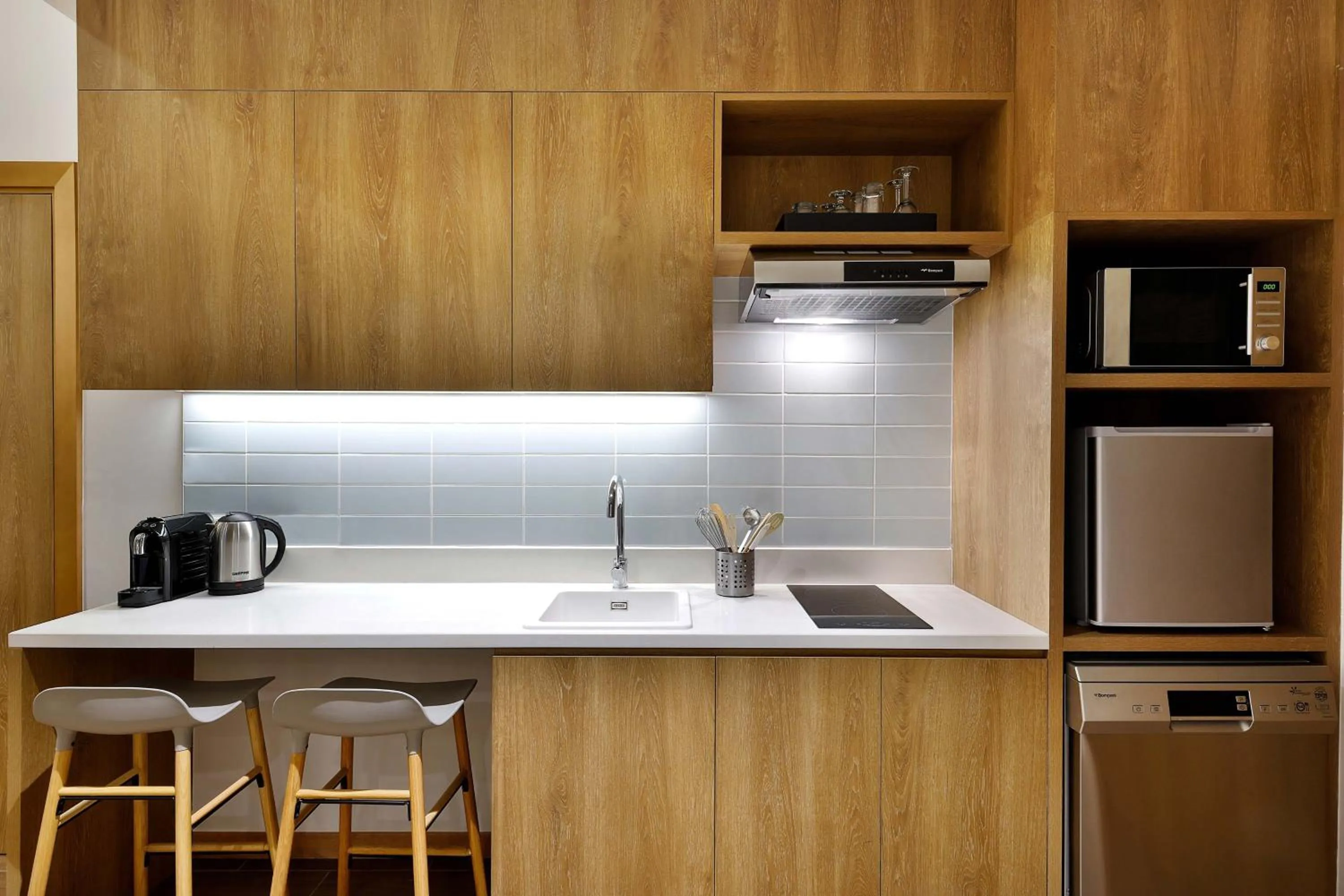 Kitchen or kitchenette in Element Dubai Airport