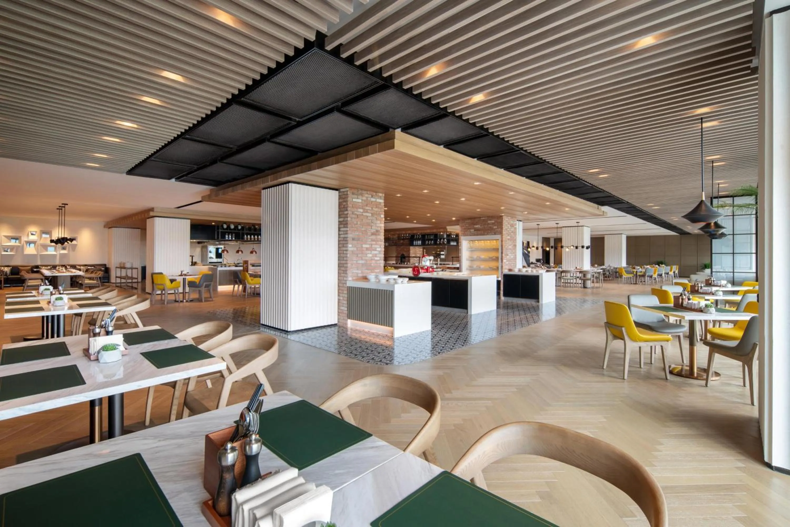 Restaurant/places to eat in Sheraton Mianyang