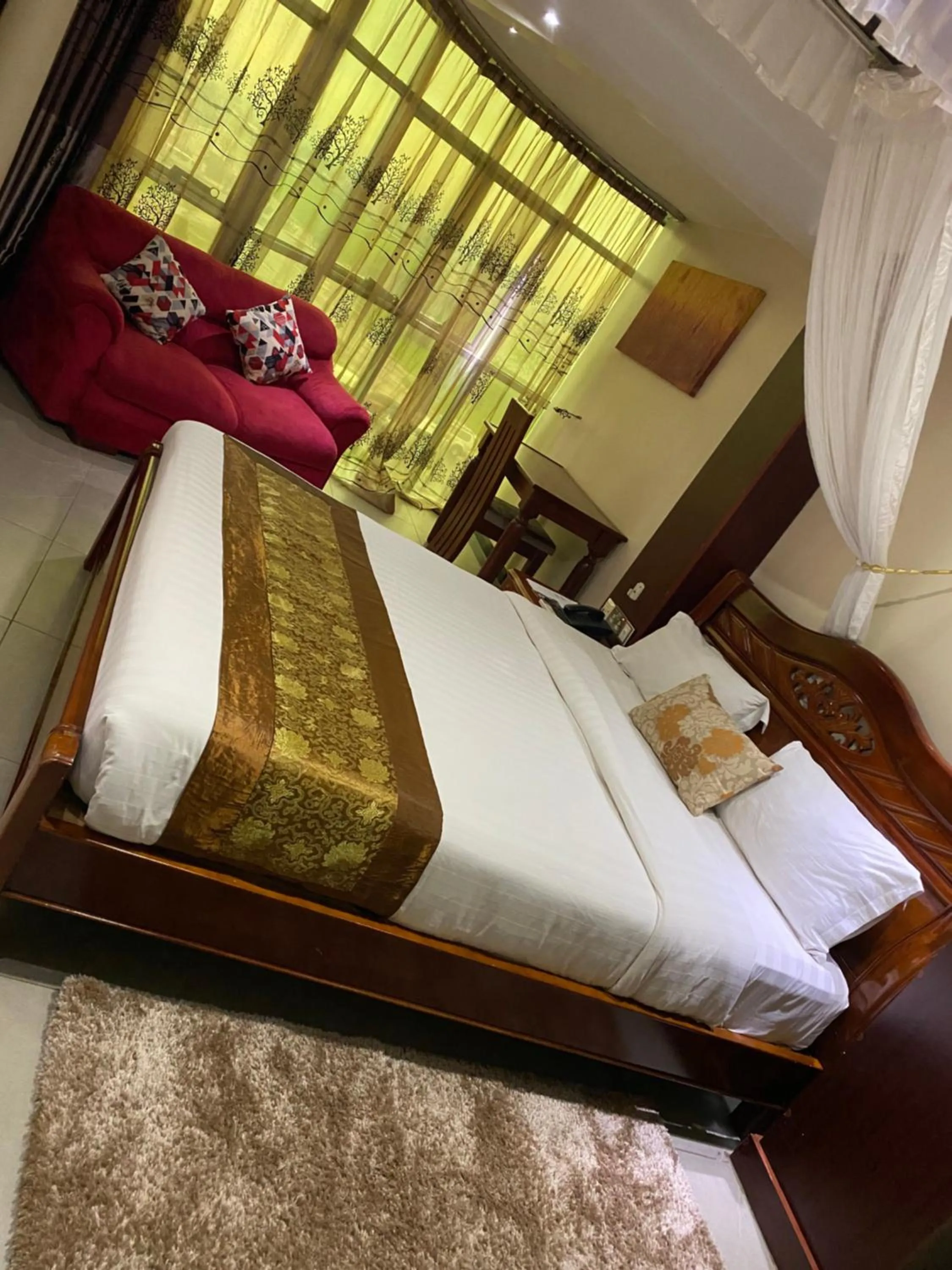 Bed in La Grande Hotel