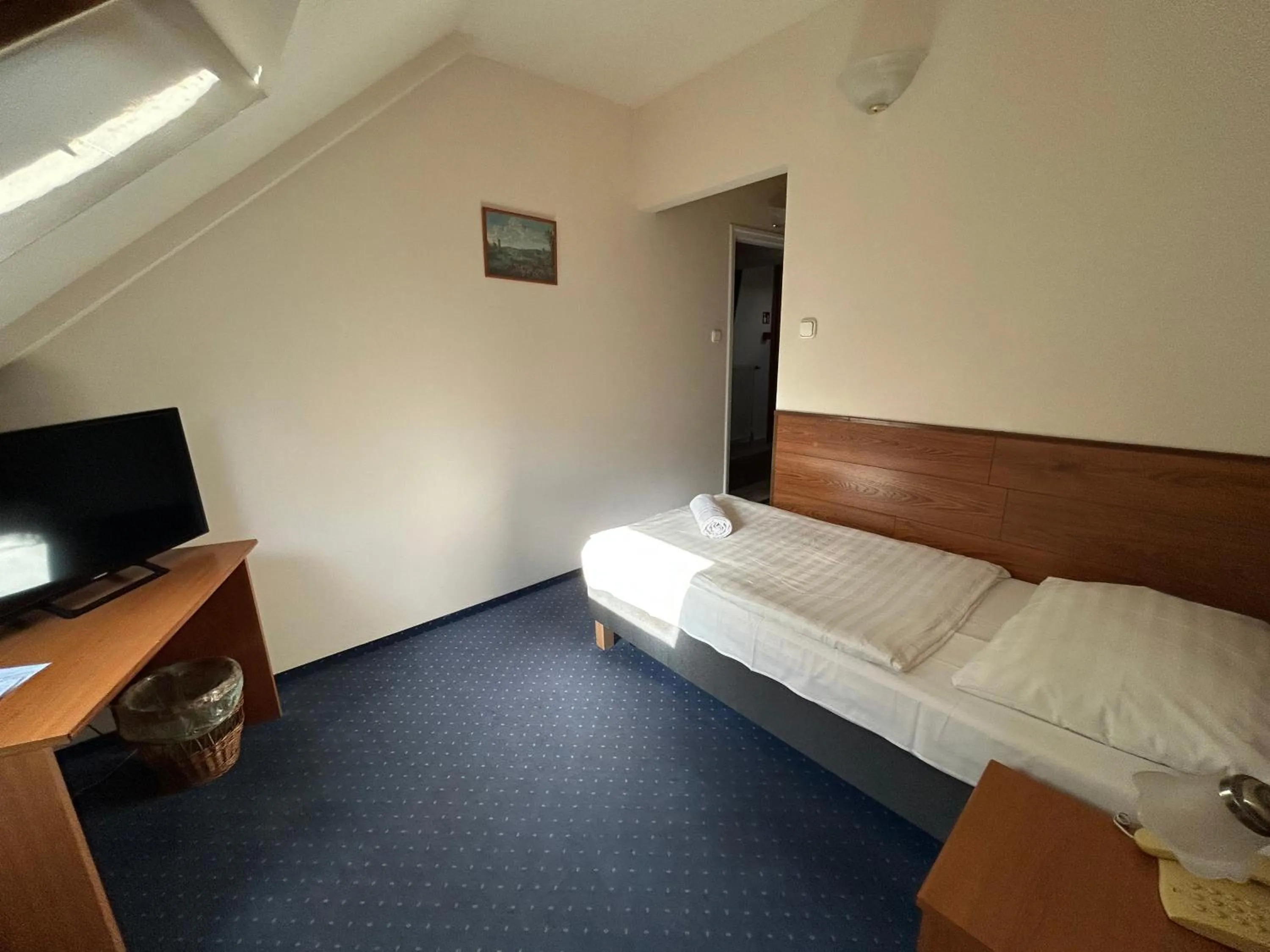 Photo of the whole room, Bed in Corvin Hotel