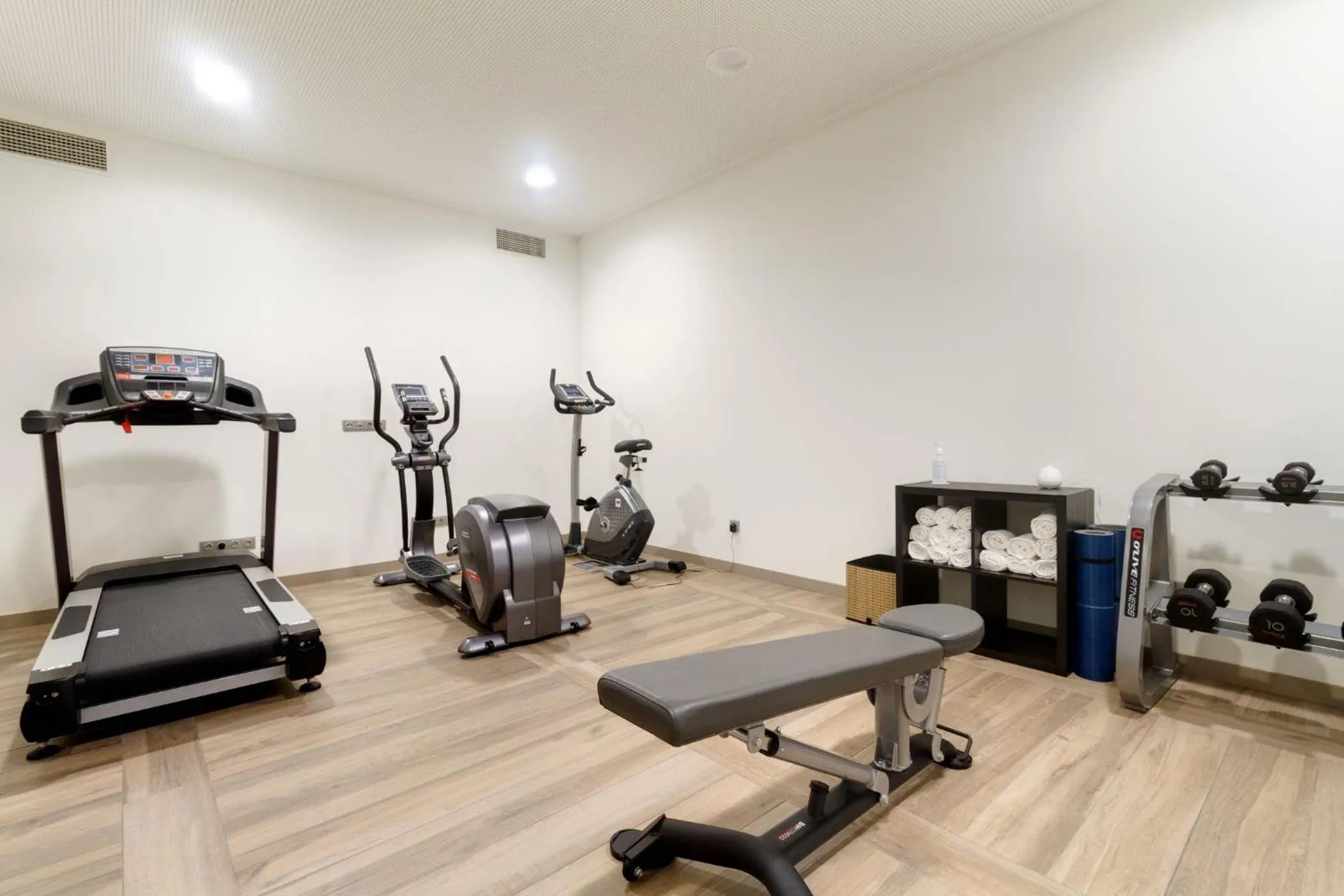 Fitness centre/facilities in Oca Oriental Porto Hotel