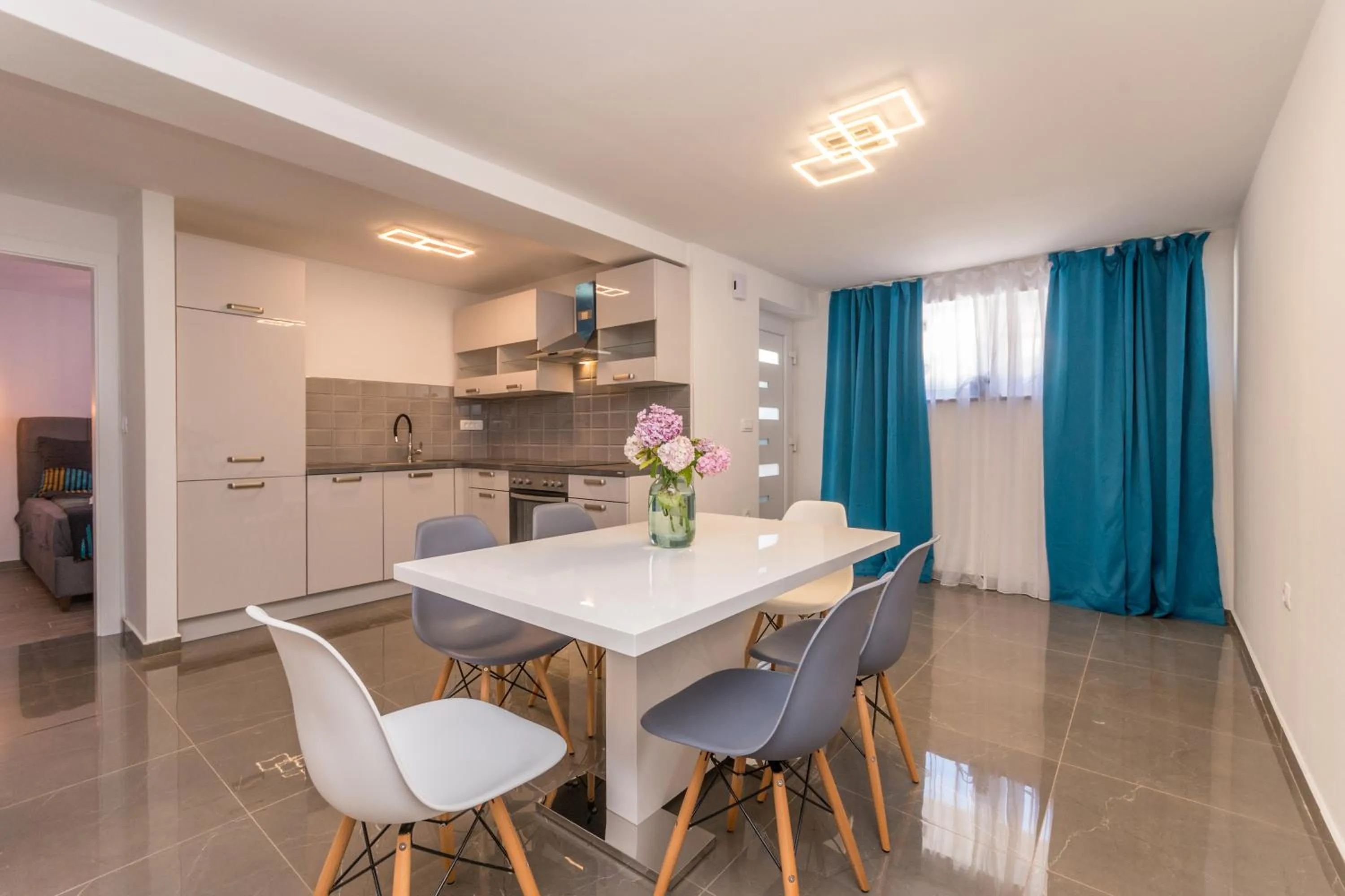 Apartment Jakov with a pool